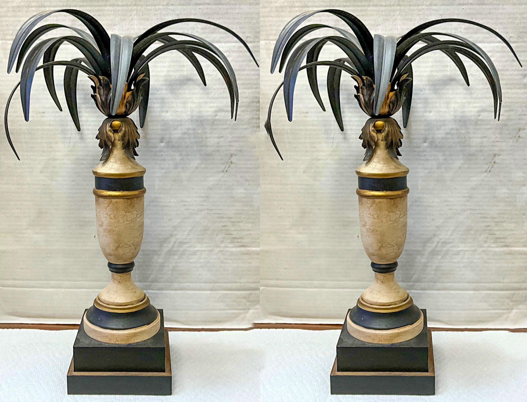 Italian Regency Style Carved Wood Candlesticks With Tole Palm Fronds - Pair  In Good Condition For Sale In Kennesaw, GA
