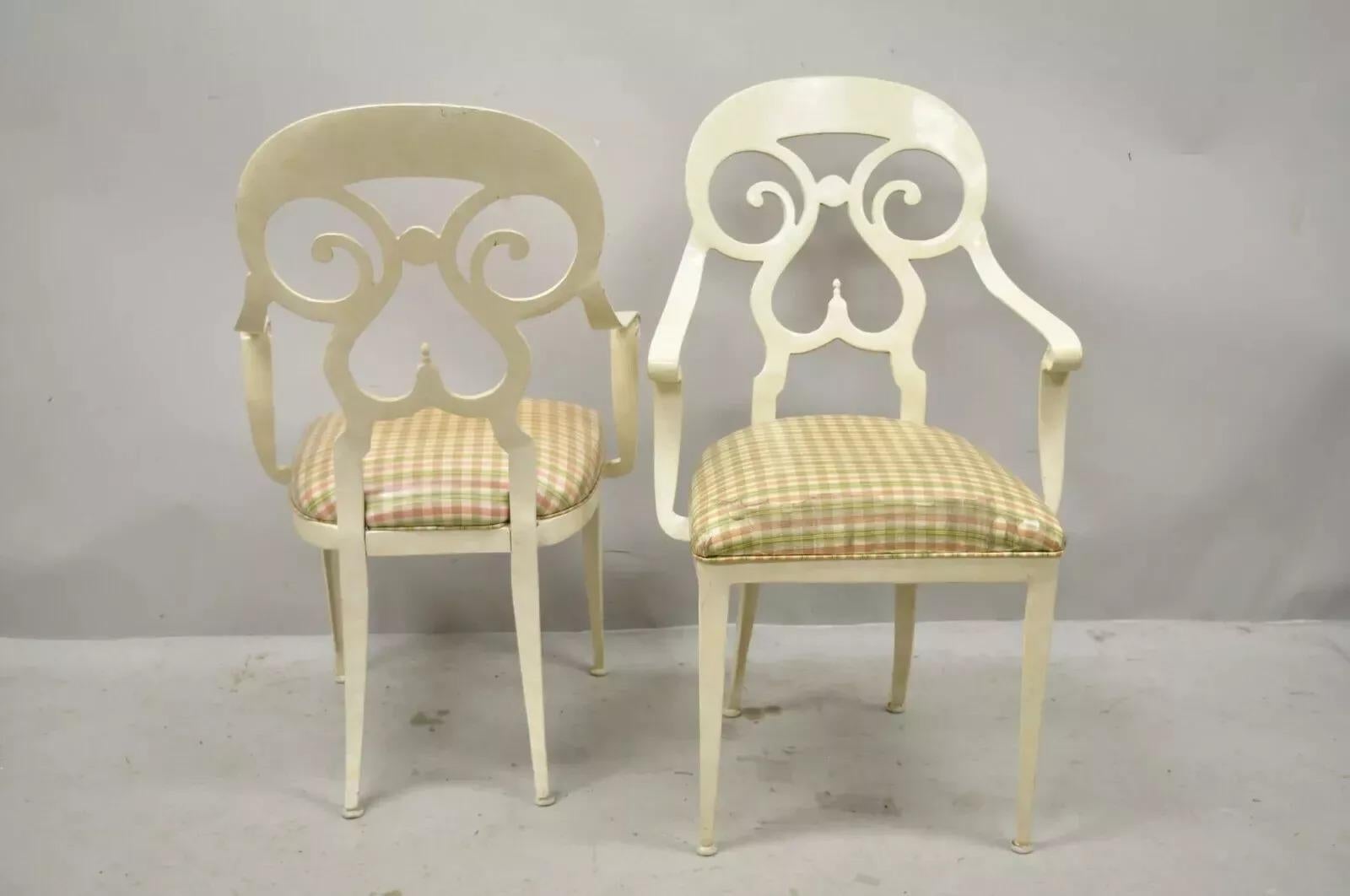 Silla con Pata de Sable de Aluminio Fundido Estilo Regencia Italiana por Veneman - Pareja en venta 7