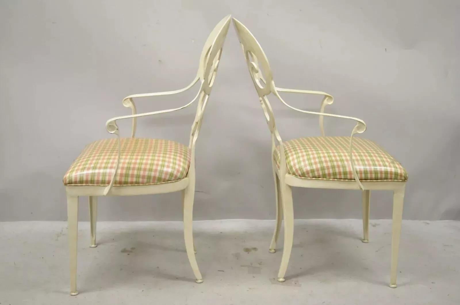 Silla con Pata de Sable de Aluminio Fundido Estilo Regencia Italiana por Veneman - Pareja en Bueno estado para la venta en Philadelphia, PA