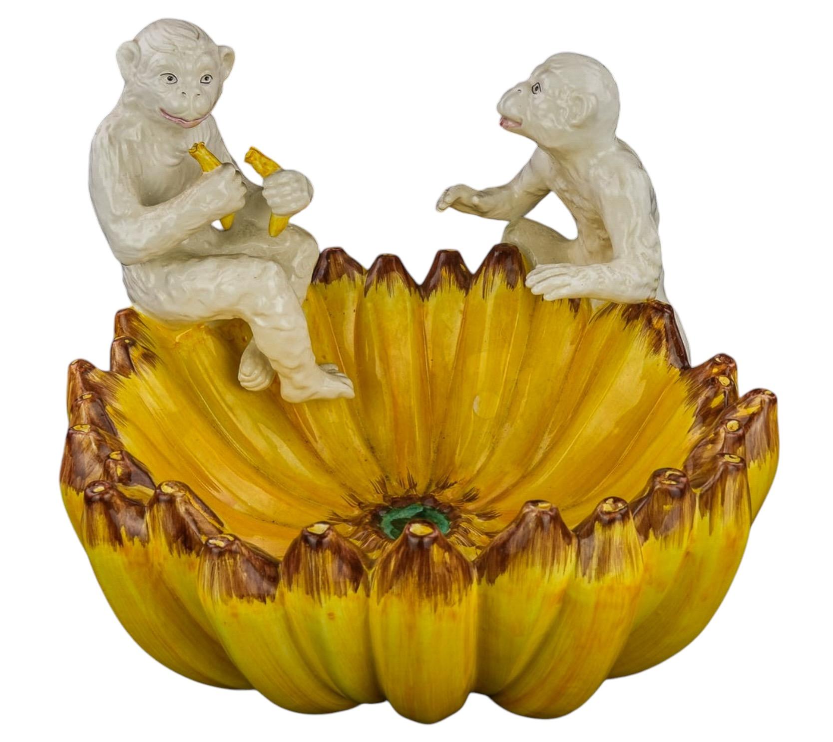 20th Century Italian Regency Style Chelsea House Port Royal Monkey / Banana Bowl - Pottery