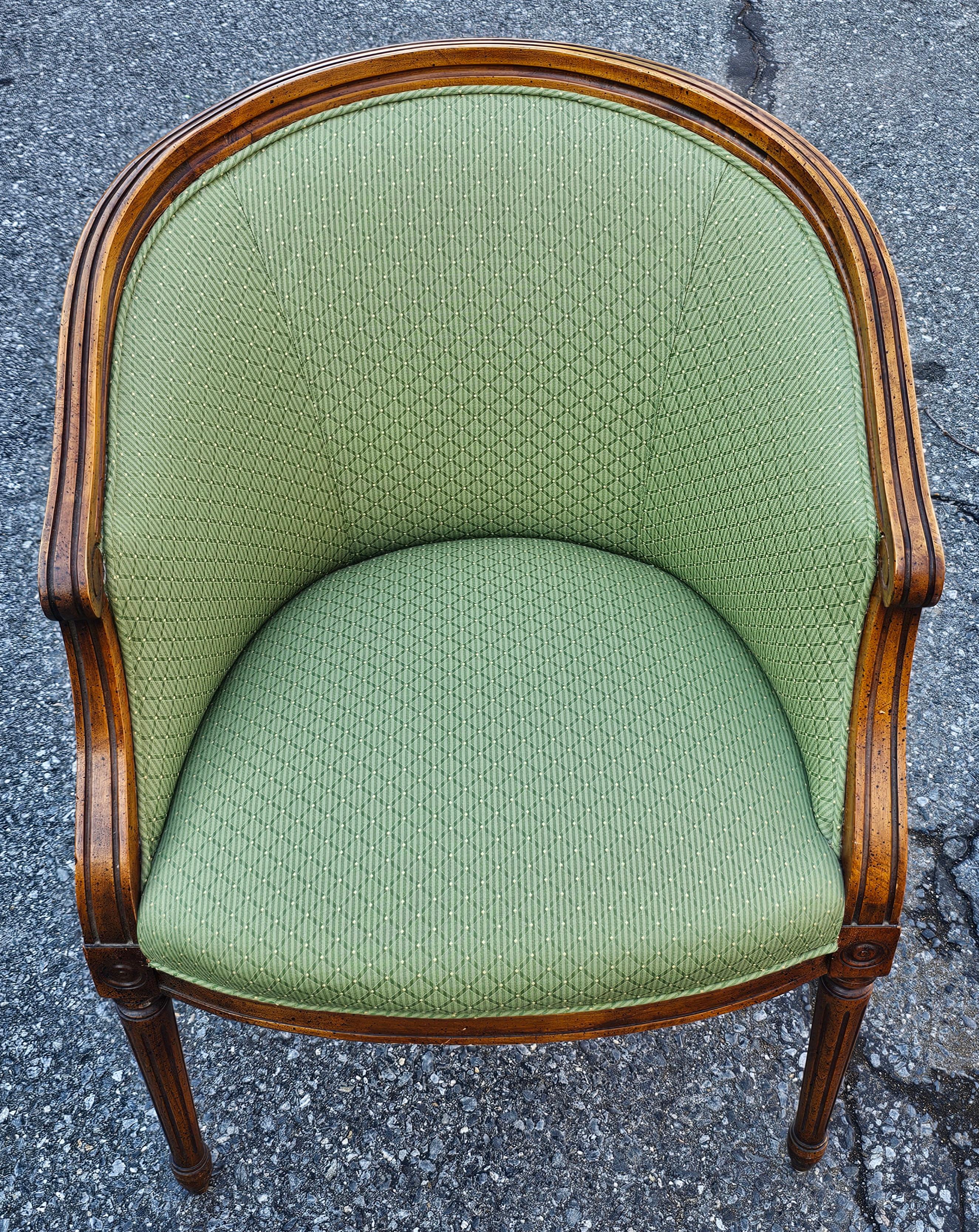 Italian Regency Style Walnut and Upholstered Barrel Back Chair im Angebot 1