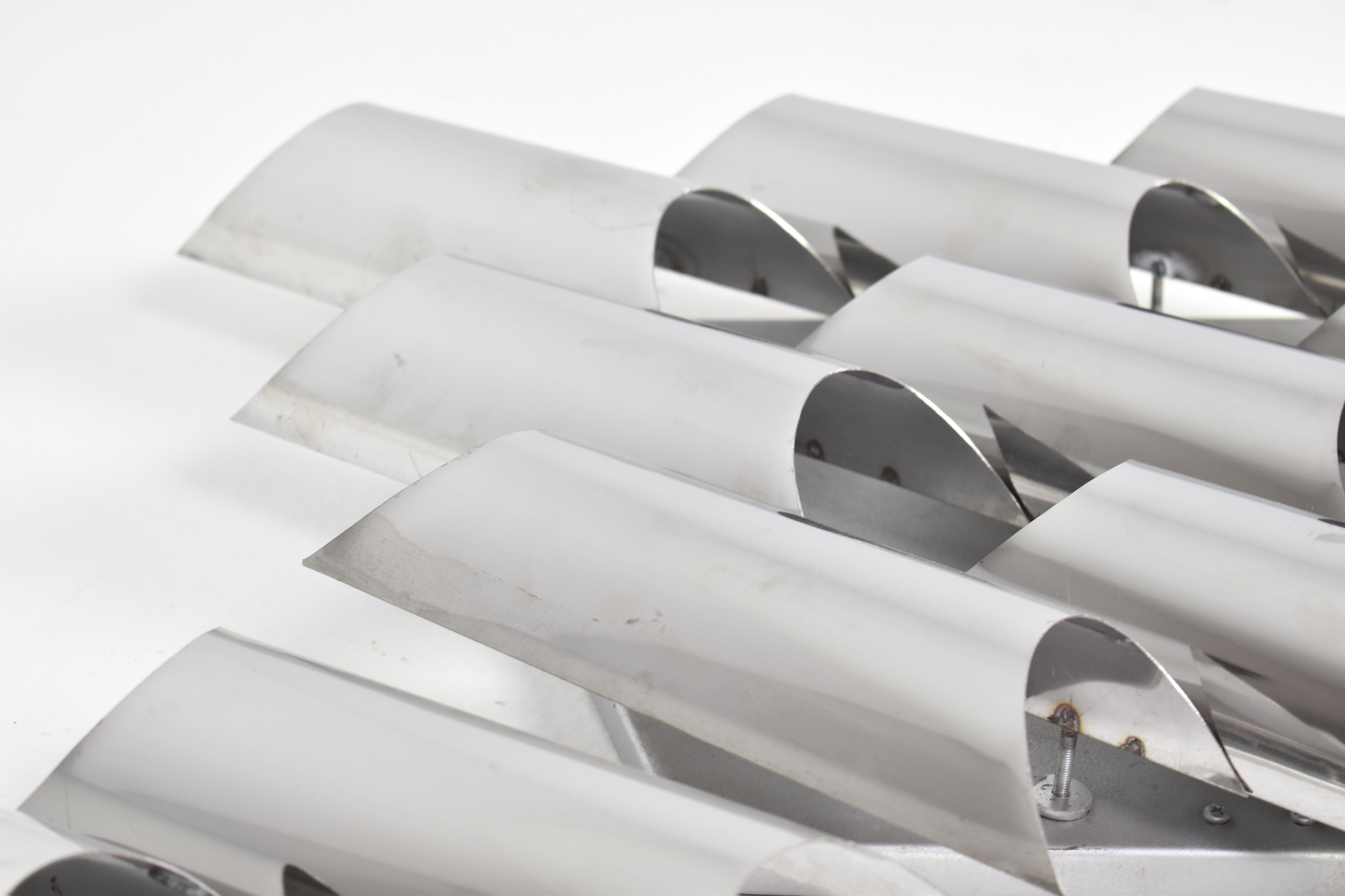 Italian Reggiani 1970s Chrome Sculptural Wall Sconces For Sale 2