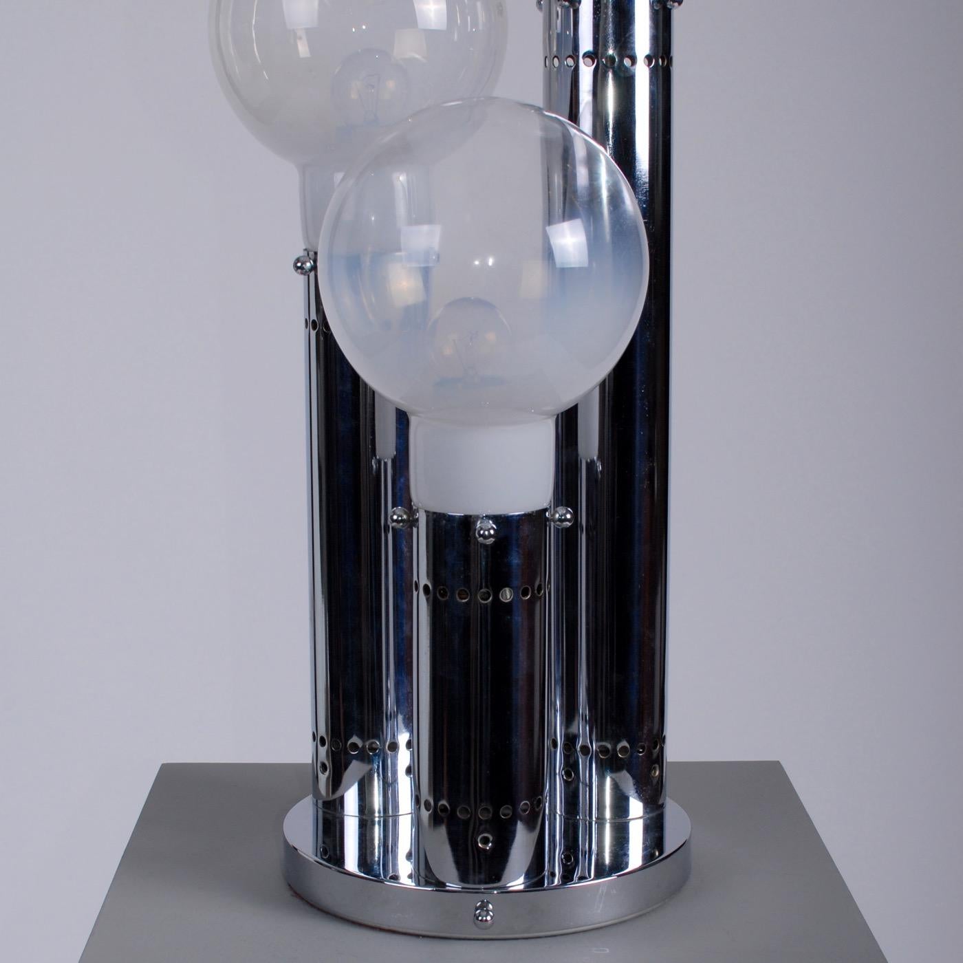 Late 20th Century Italian Reggiani Space Age Aluminium Table Ceiling Lamp Glass Shades, 1970s For Sale