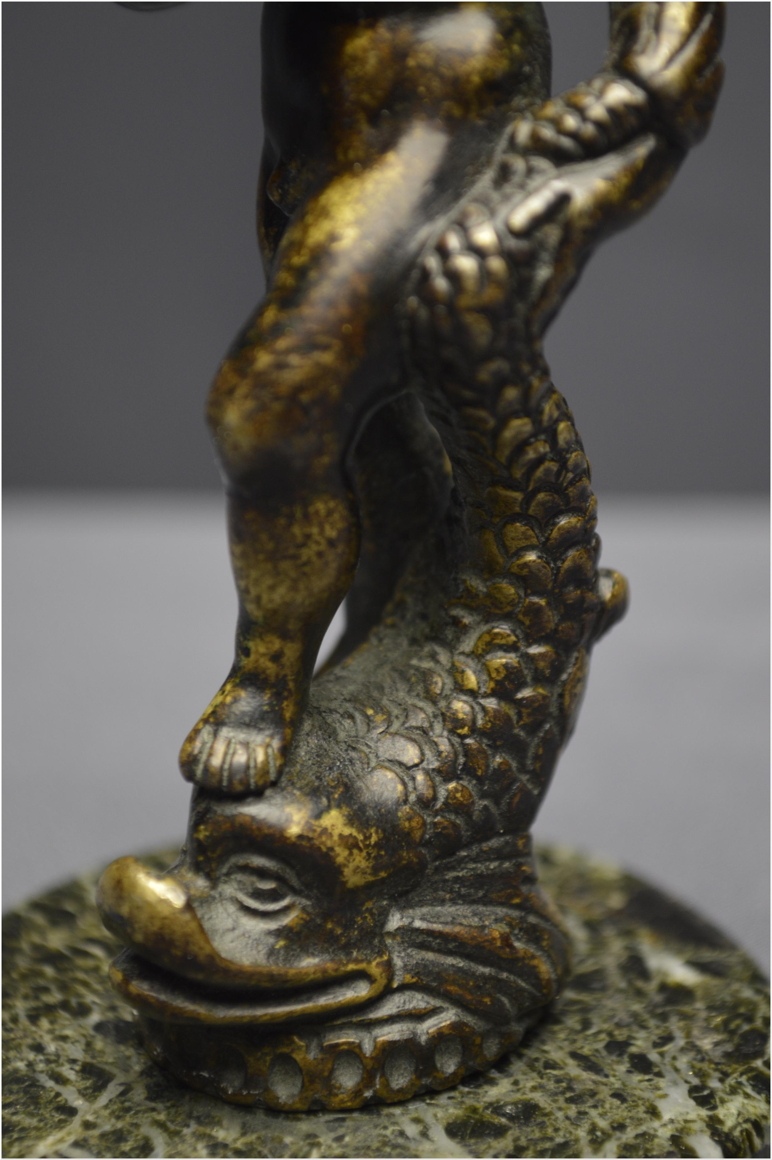 Italian Renaissance, 16th Century, Bronze Statuette, Young Man with a Dolphin For Sale 7