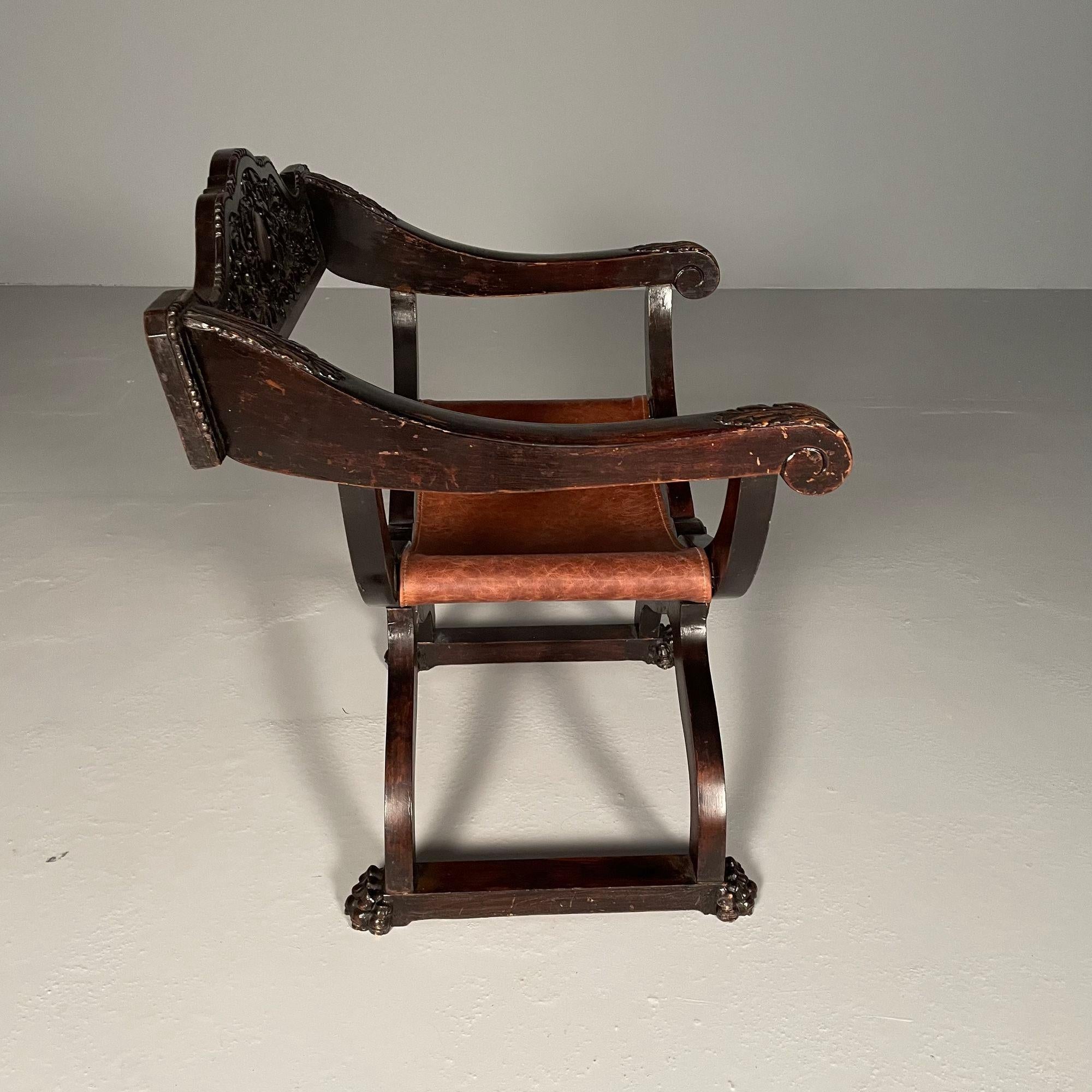 Chaise de bureau / à accoudoirs Renaissance italienne, sculptée, assise en cuir, 19e siècle en vente 10