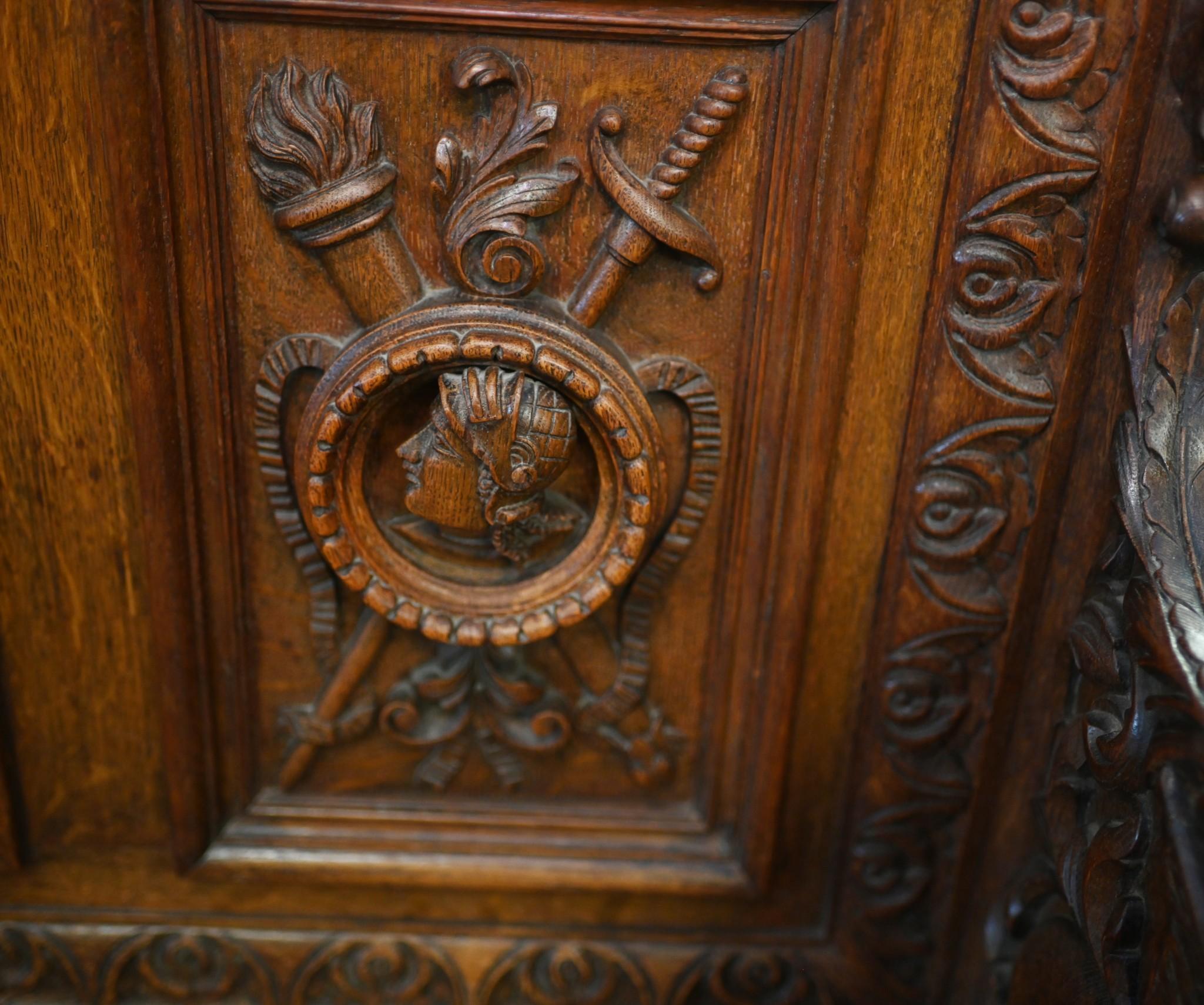 Italian Renaissance Carved Bench Oak Settle 1880 2