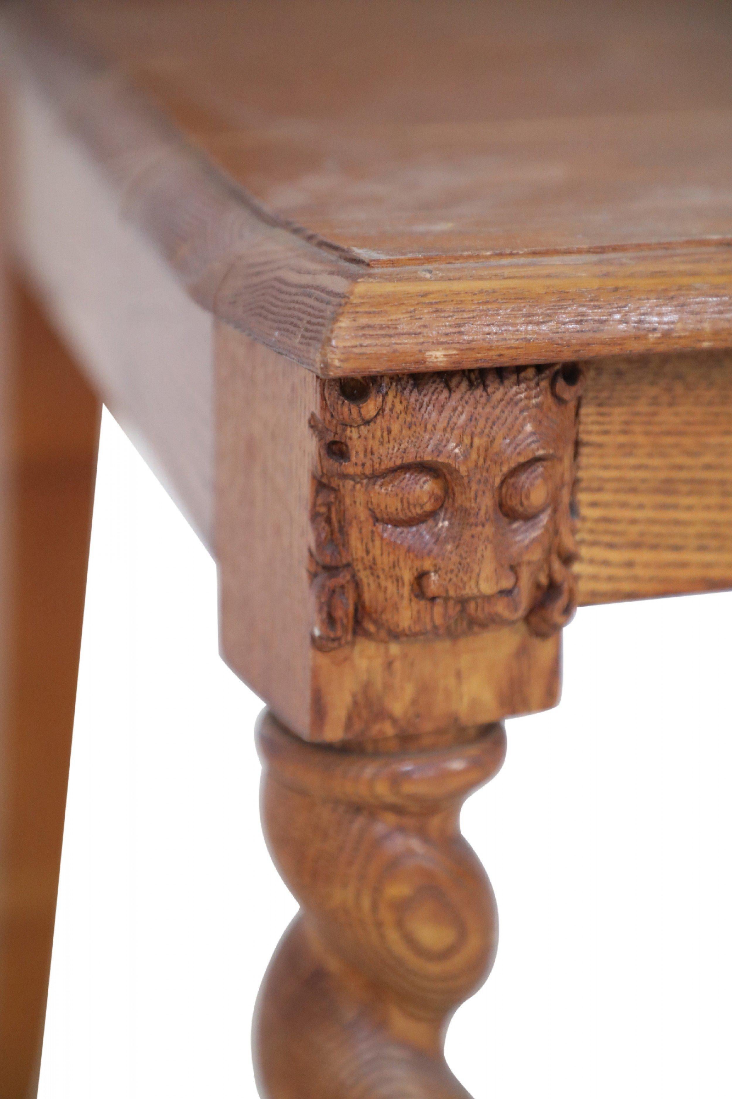 Italian Renaissance Carved Wooden Turn-Legged Side Chair For Sale 4