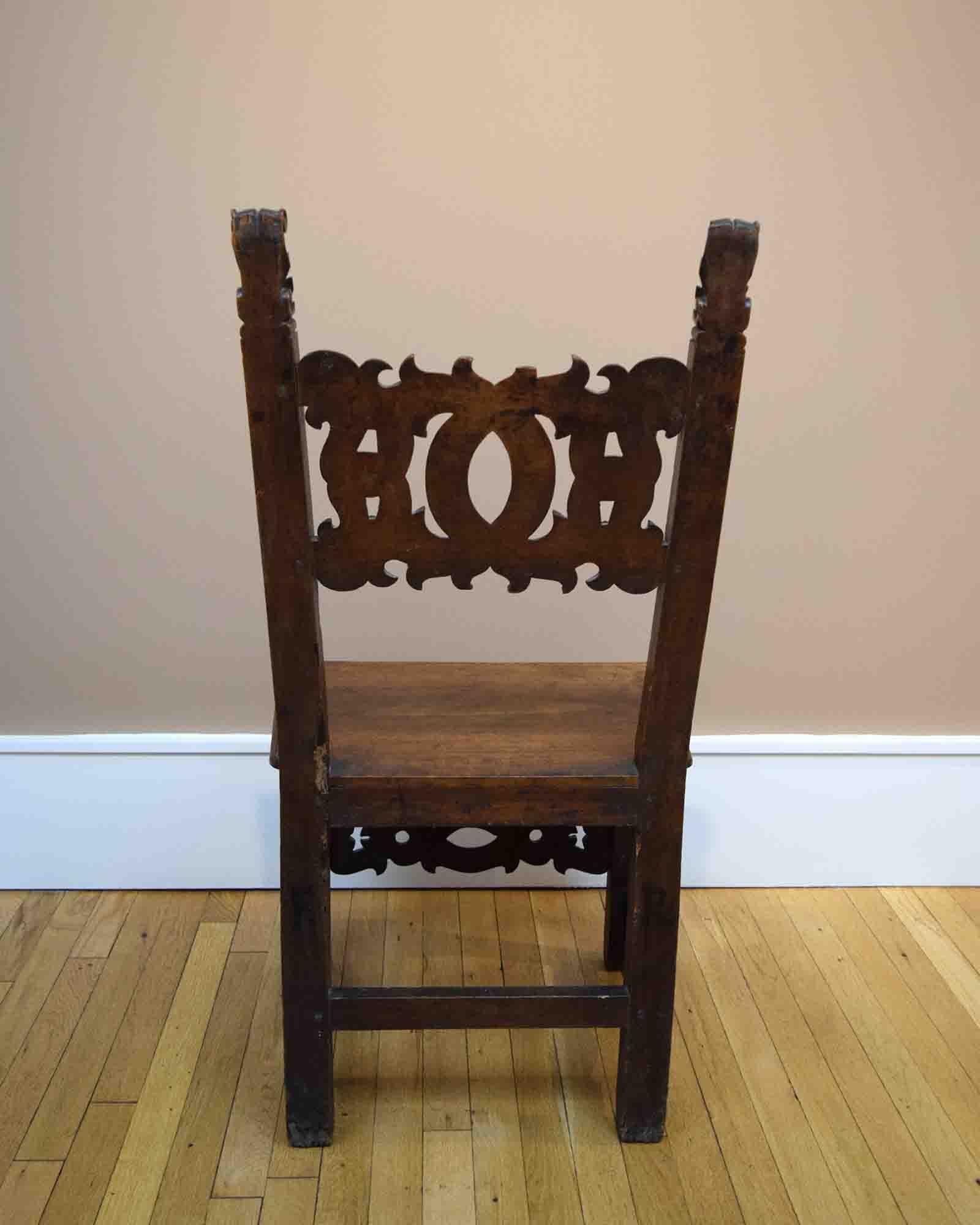 Italian Renaissance Chair In Good Condition For Sale In New York, NY