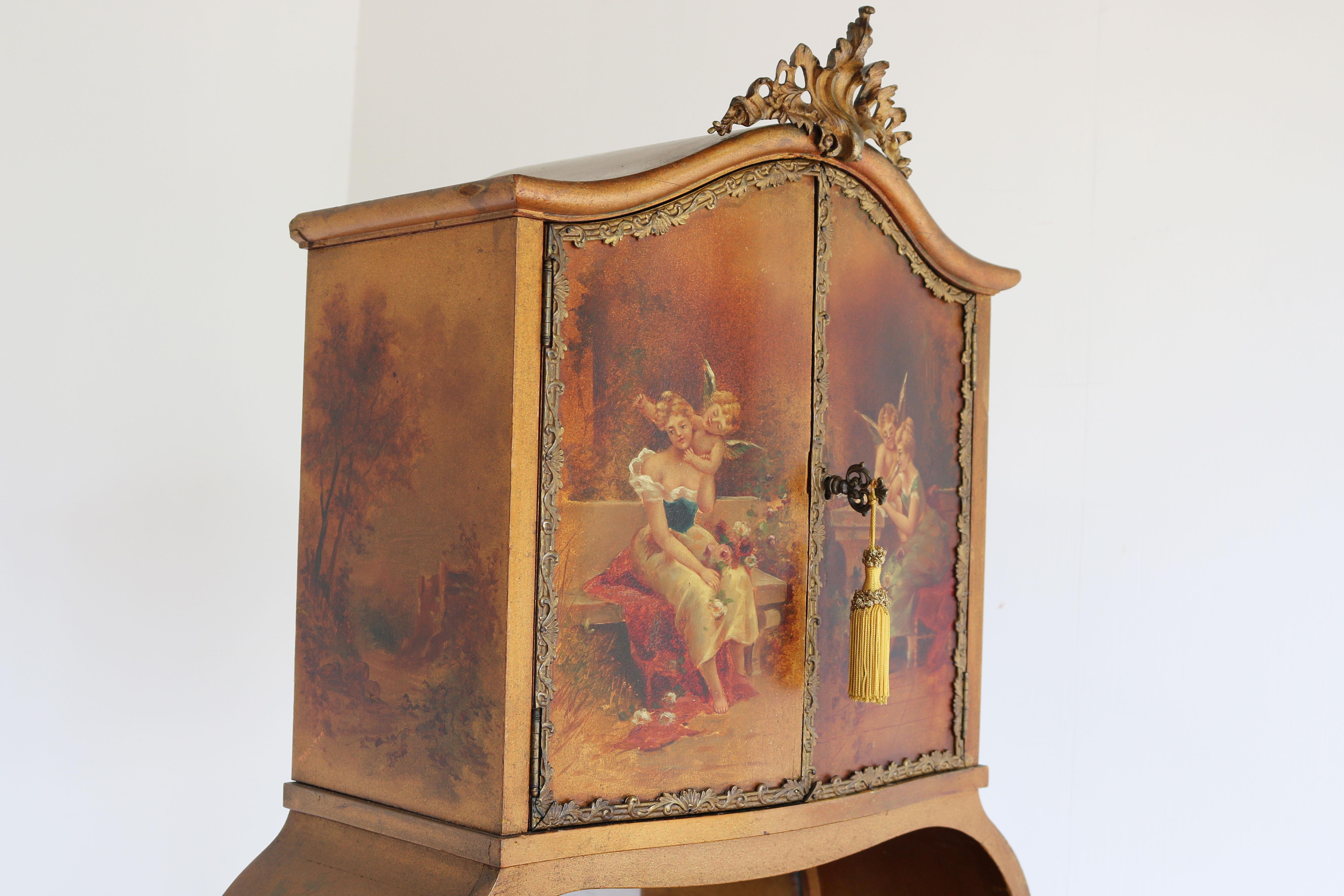 Hand-Crafted Italian Renaissance Dressing Table 19th Century Hand Painted by Müller Morten For Sale