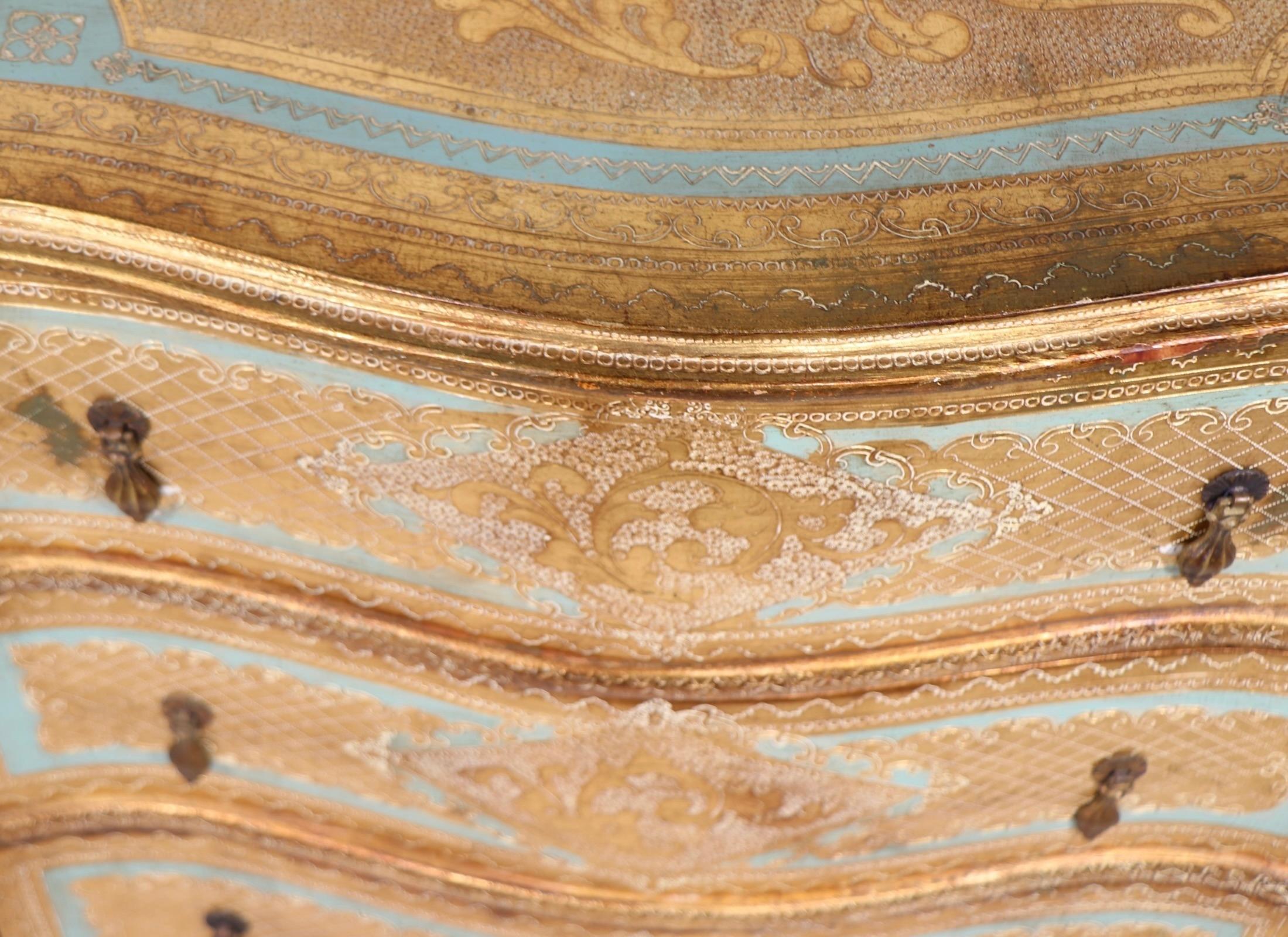 Italienische Renaissance Florentine Stil Drei Schubladen Kommode Kommode im Angebot 1