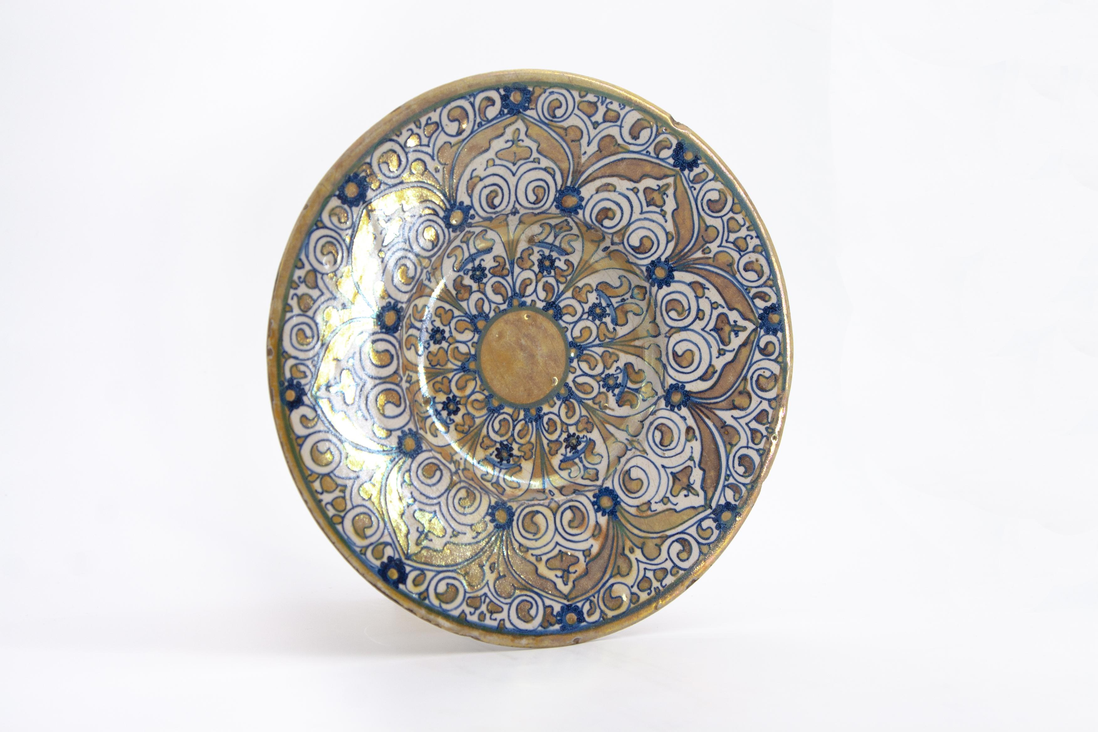 An Italian maiolica lustre dish, made in Deruta around 1530 during the height of the Renaissance.

Lustreware, a specialty of Deruta ceramics, epitomizes the ways in which technologies and aesthetics move and persevere through time and space. The