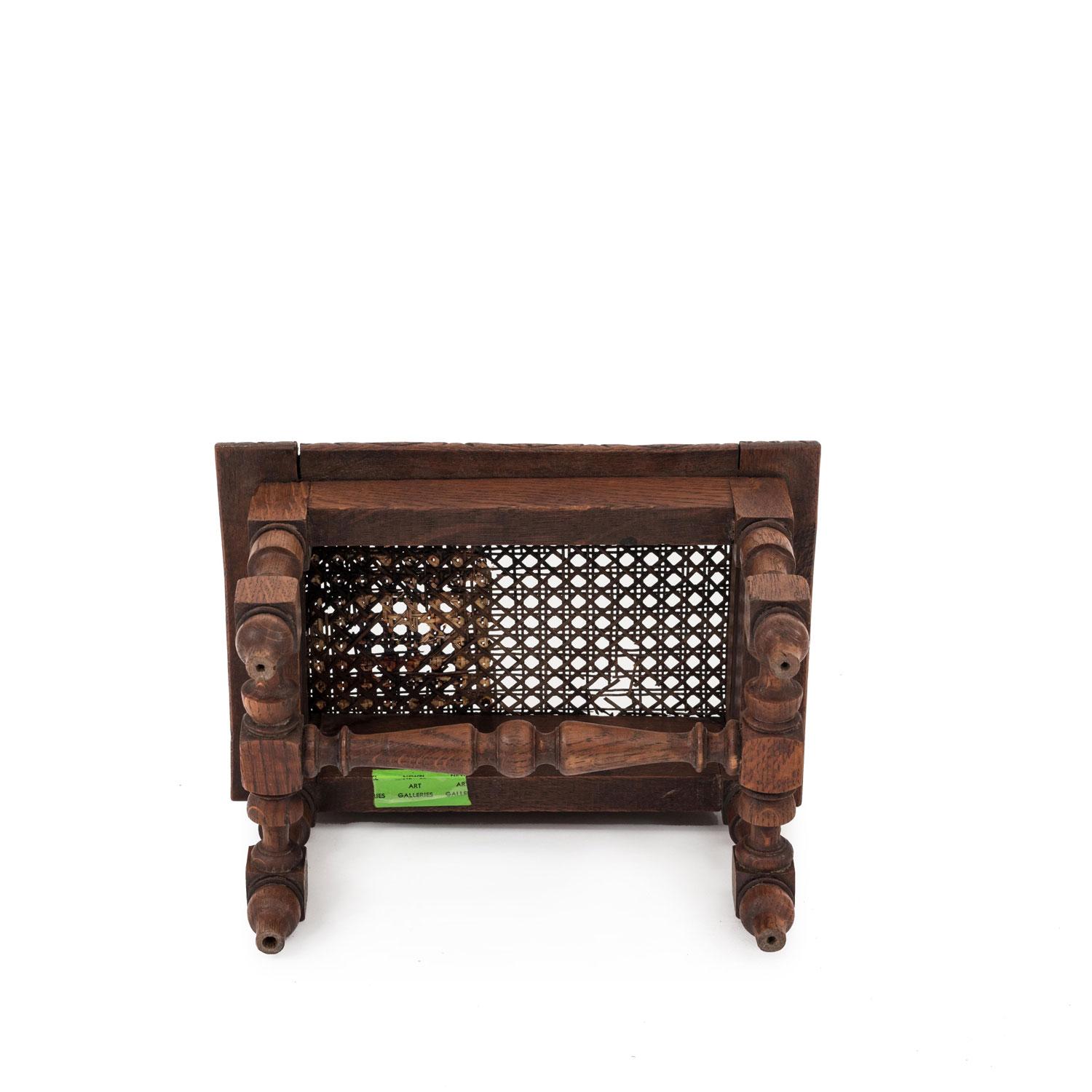 Italian Renaissance Oak Foot Stool For Sale 1