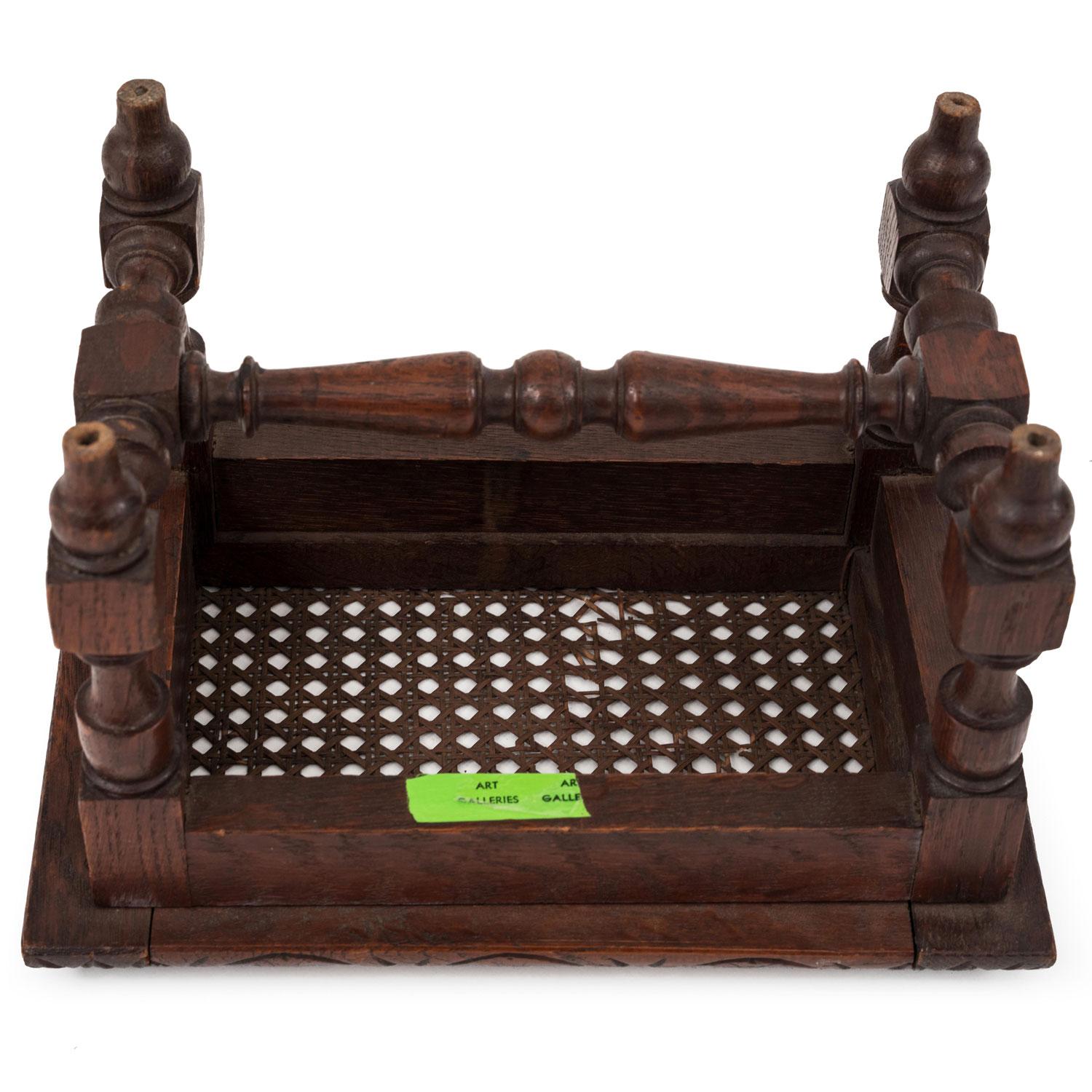 Italian Renaissance Oak Foot Stool For Sale 3