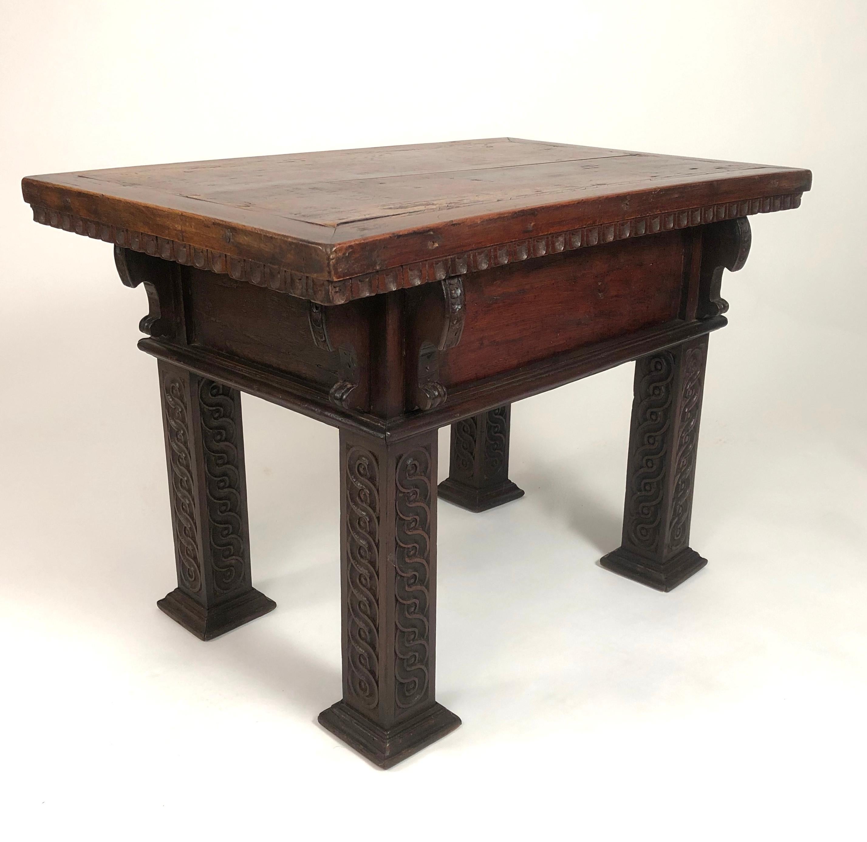 Italian Renaissance Revival Carved Oak and Walnut Side or Coffee Table 3