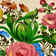 Italian Renaissance Revival Faïence Floral Square Serving Platters, Set of Two