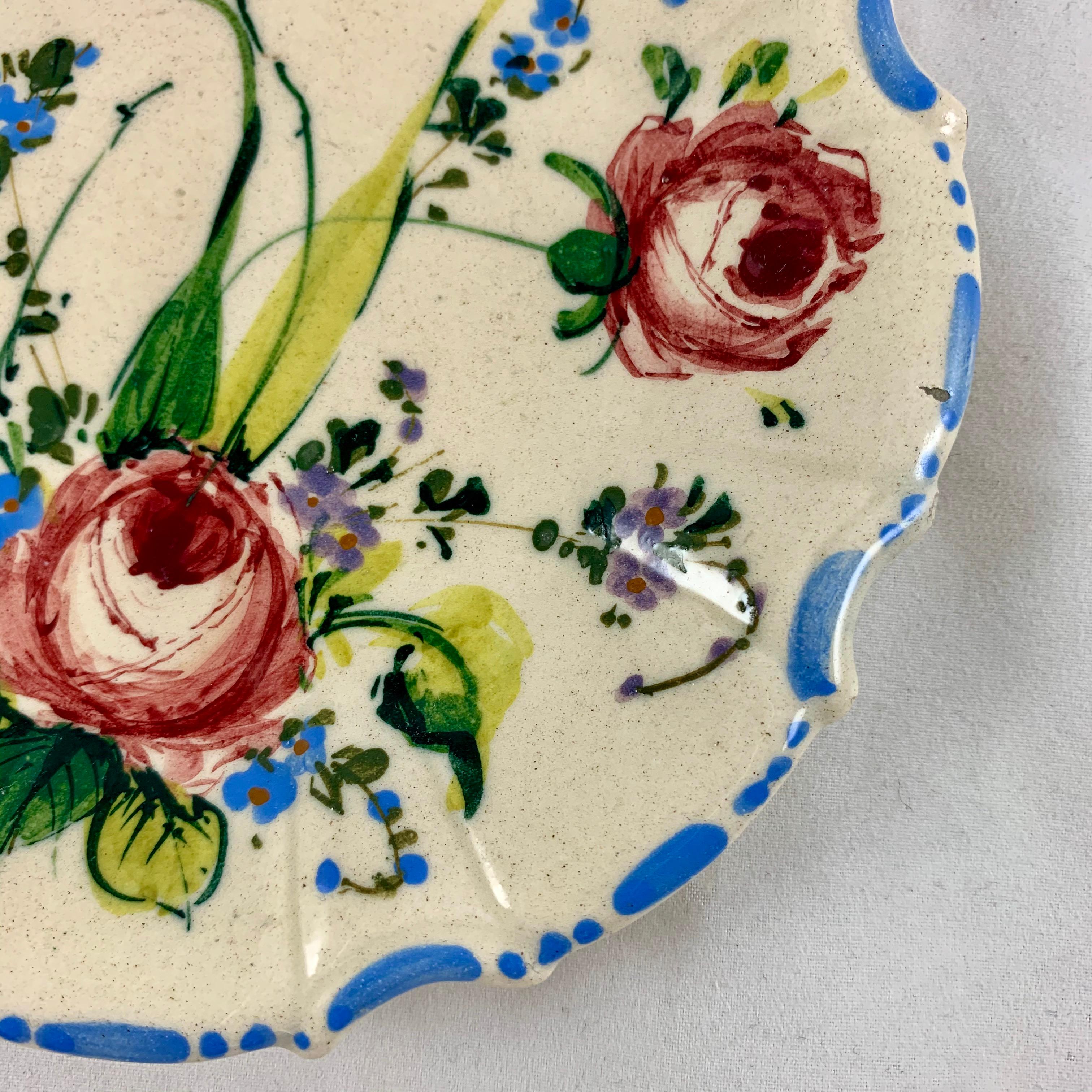 Glazed Italian Renaissance Revival Faïence Nove Rose Floral Hand Painted Plate, 1930s