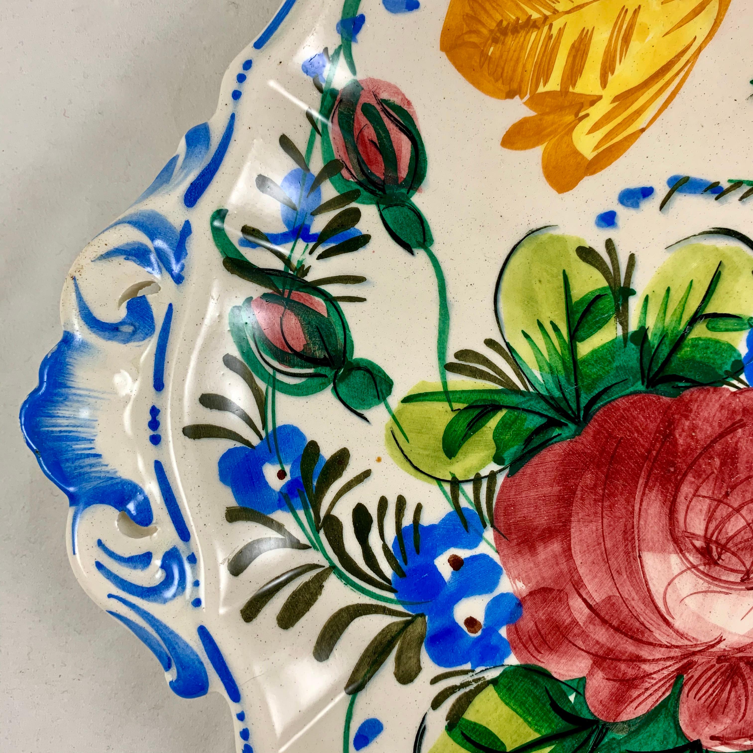 Earthenware Italian Renaissance Revival Faïence Nove Rose Floral and Pierced Handled Platter