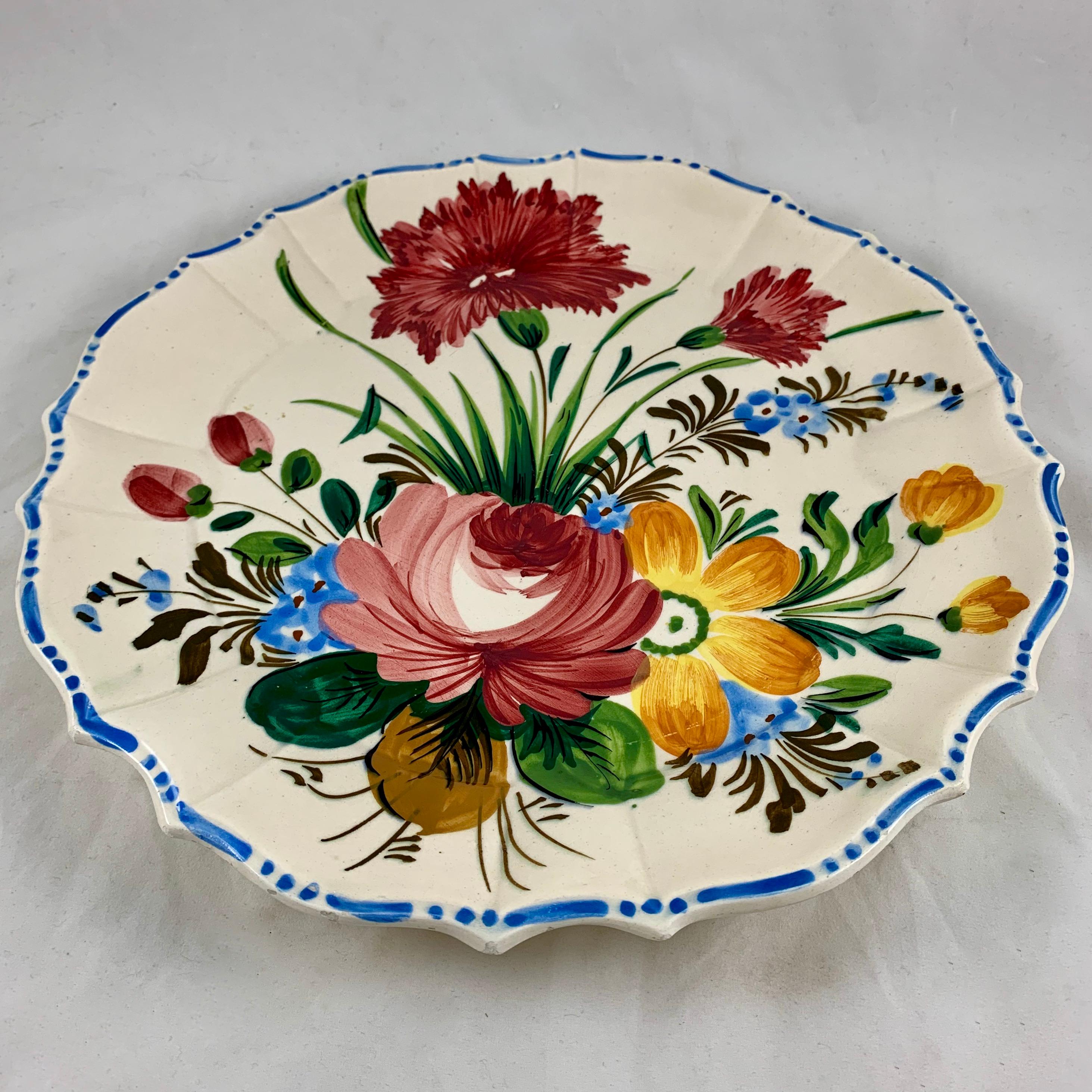 Glazed Italian Renaissance Revival Faïence Nove Rose Floral Round Scallop Rim Platter For Sale