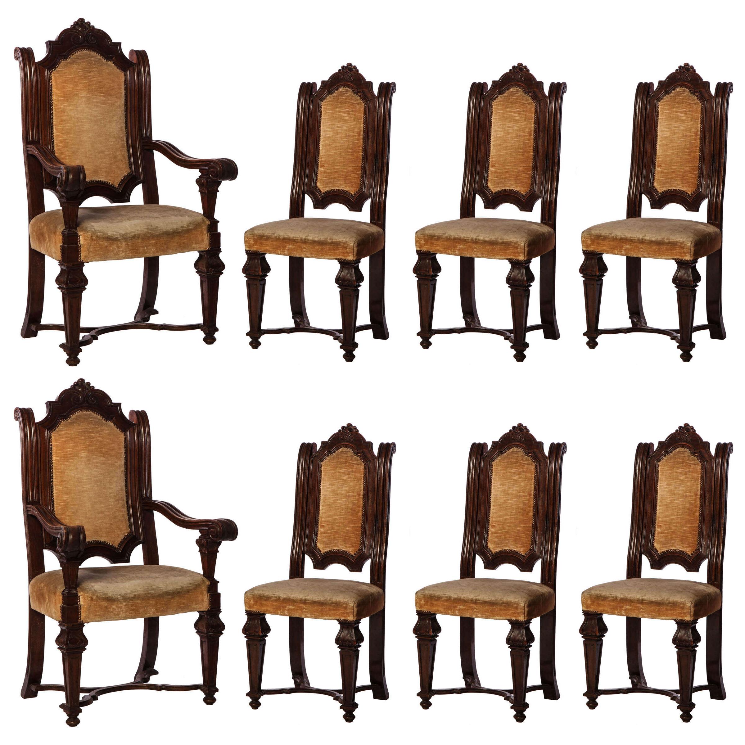 Italian Renaissance Revival Set of 6 Chairs and 2 Armchairs