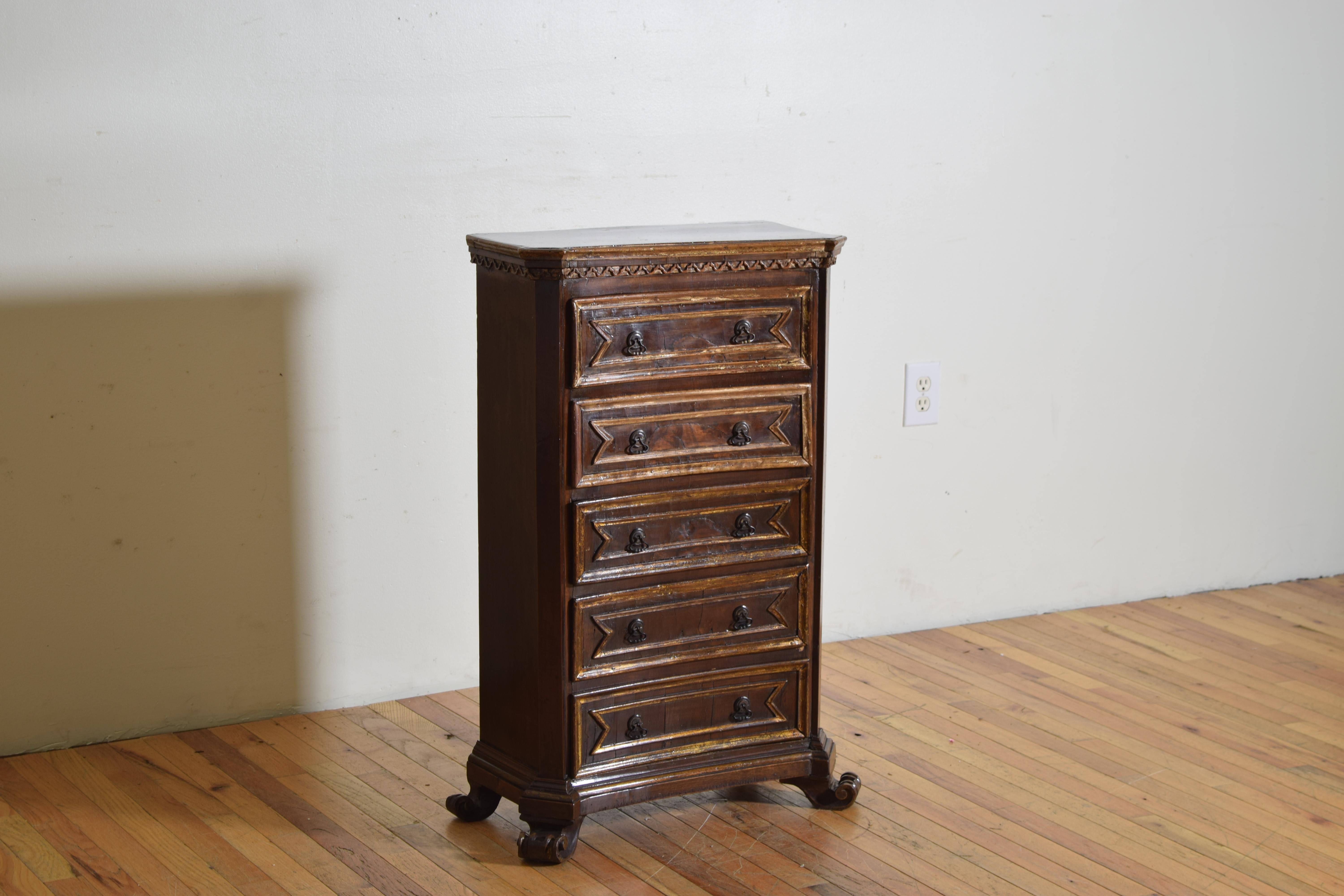 Italian Renaissance Revival Walnut & Giltwood 5-drawer Comodino, late 19th cen. In Good Condition In Atlanta, GA