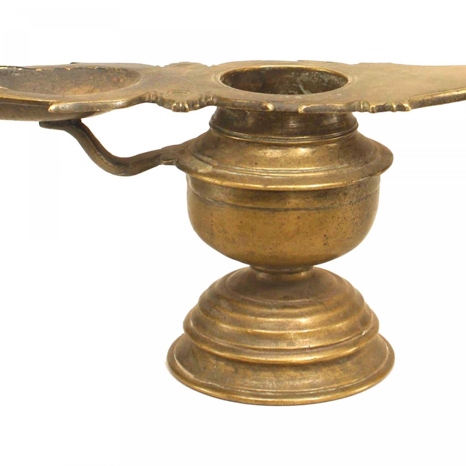 Italian Renaissance Style Bronze Lamp Italiano en venta