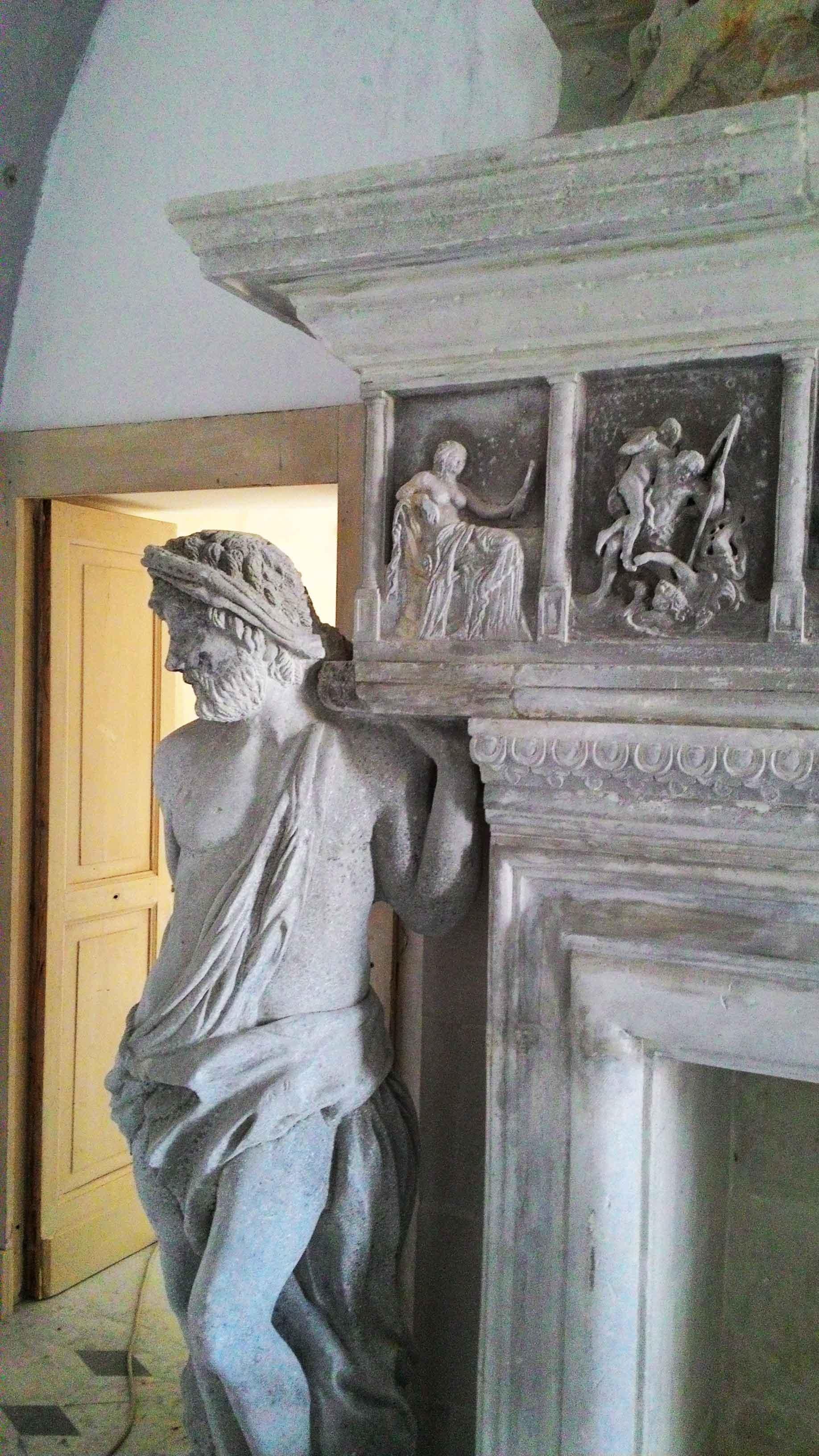 Italian Renaissance Style Fireplace, Gods, Monumental Hand-Carved in Limestone. For Sale 8