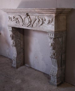 Italian Renaissance Style Fireplace in Limestone, Lions Heads, Medallion, Italy