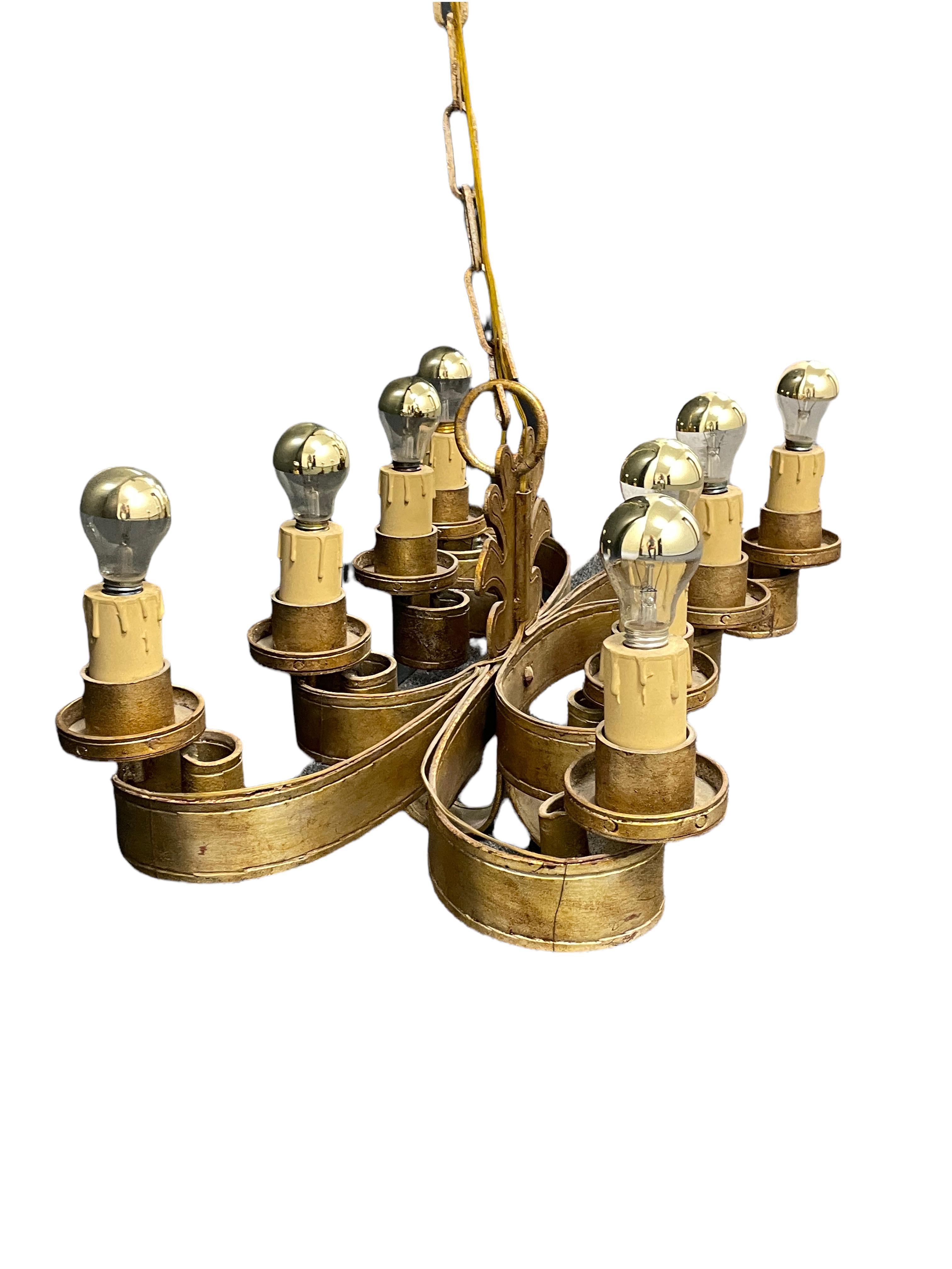 Italian Renaissance Style Gilt Iron Chandelier Tole Toleware, Vintage, 1960s For Sale 9