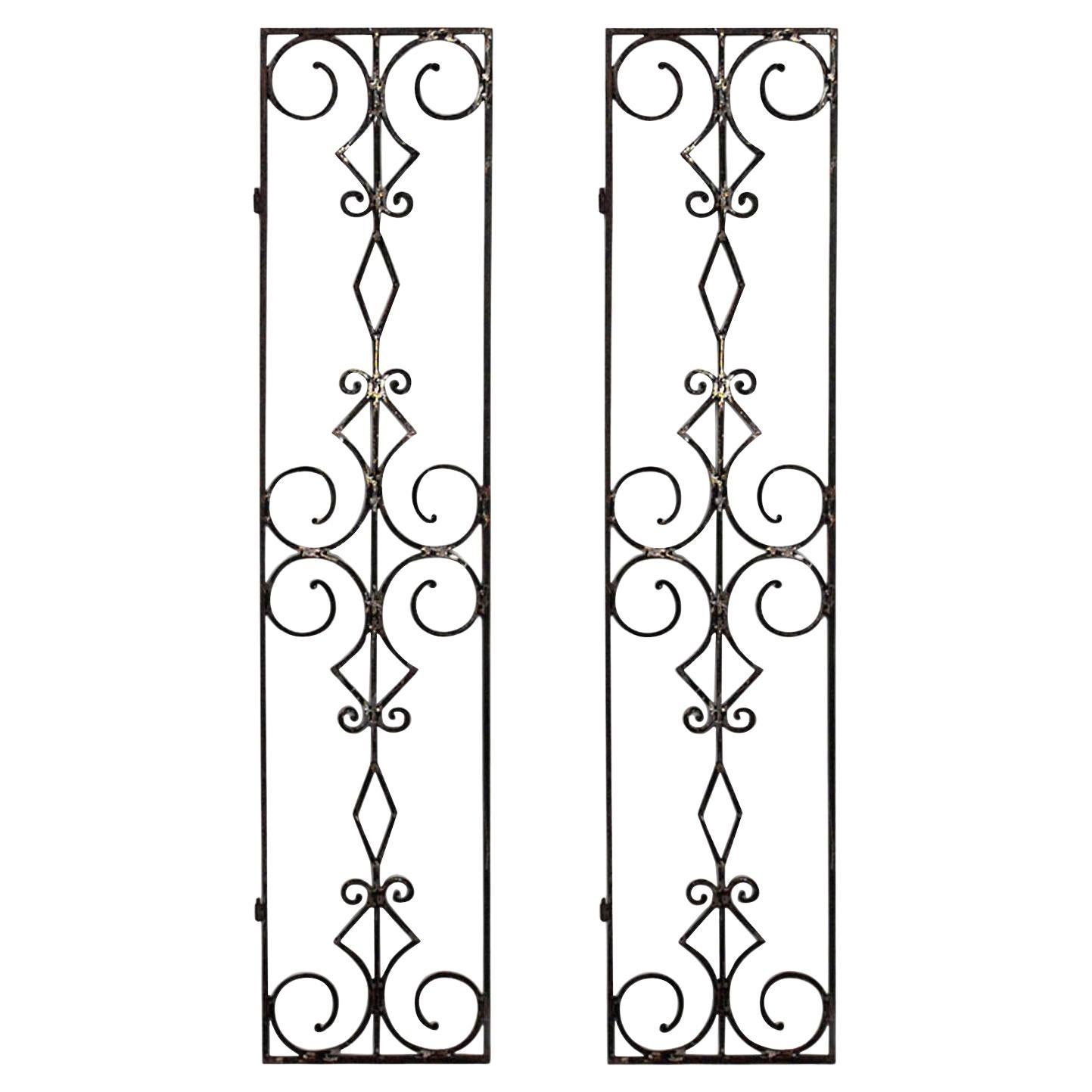 Italian Renaissance Style Narrow Iron Gates en venta