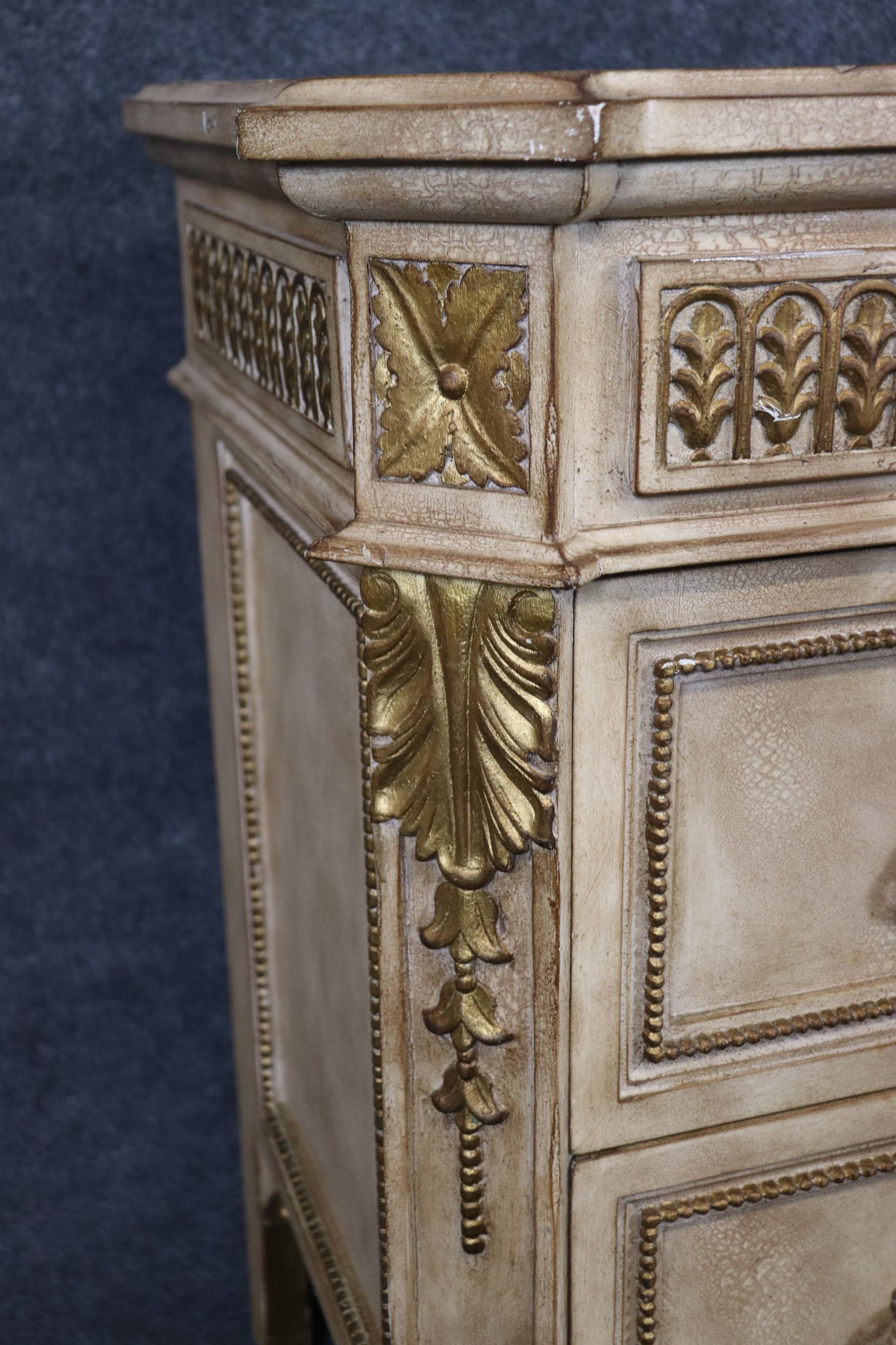 Italian Renaissance Style Paint Decorated and Gilt Commode  For Sale 4