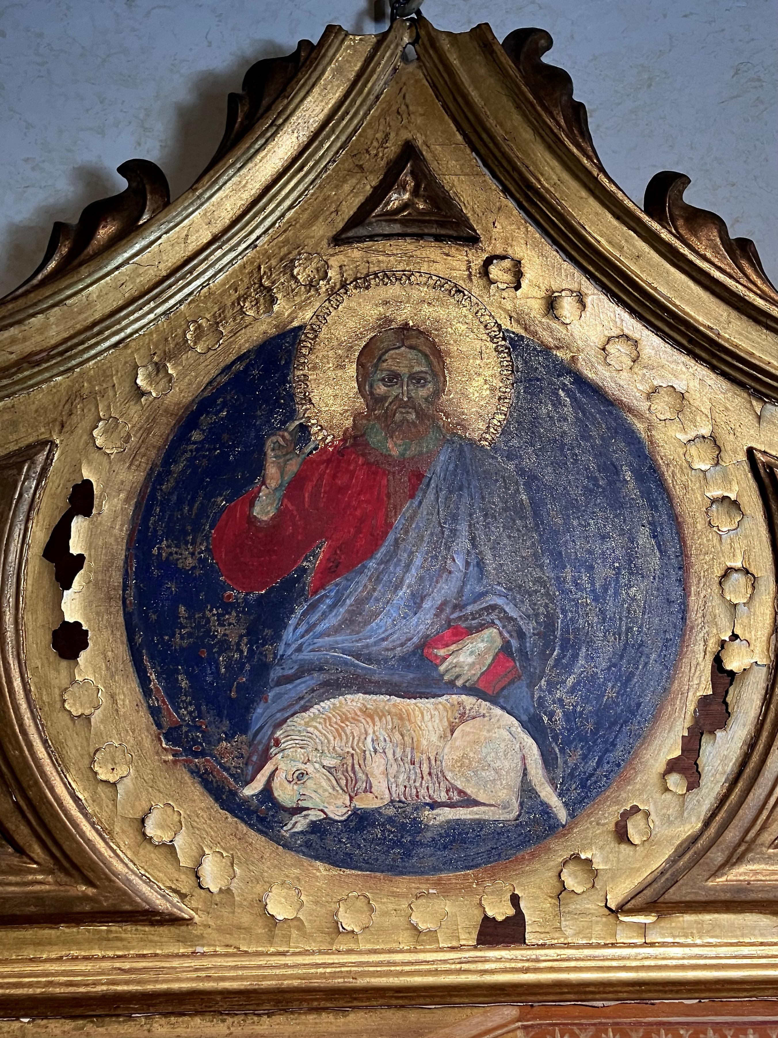 Tempera in stile rinascimentale italiano su pannello con fondo oro che dipinge l'Annunciazione In condizioni buone in vendita a Firenze, IT