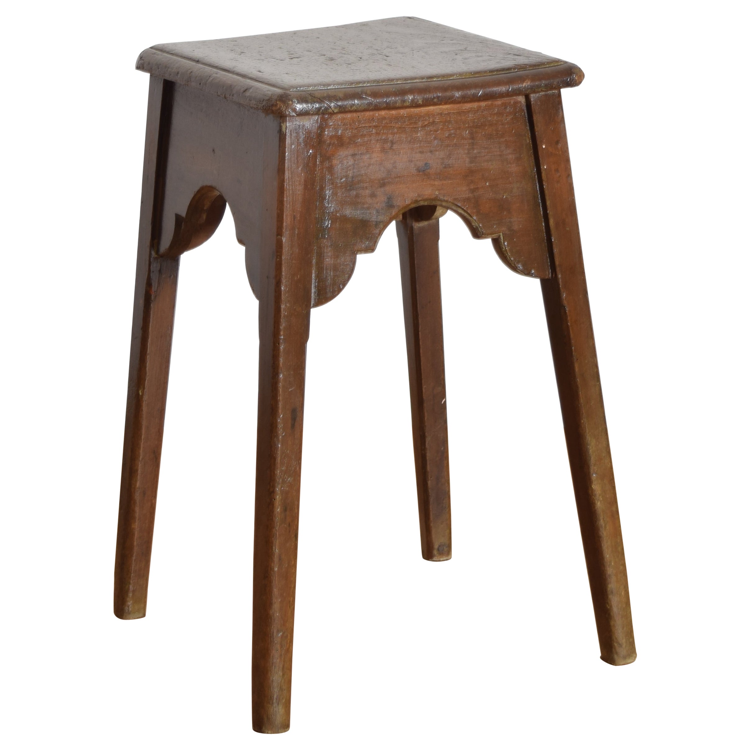 Table basse en noyer de style Renaissance italienne, début du 20e siècle en vente