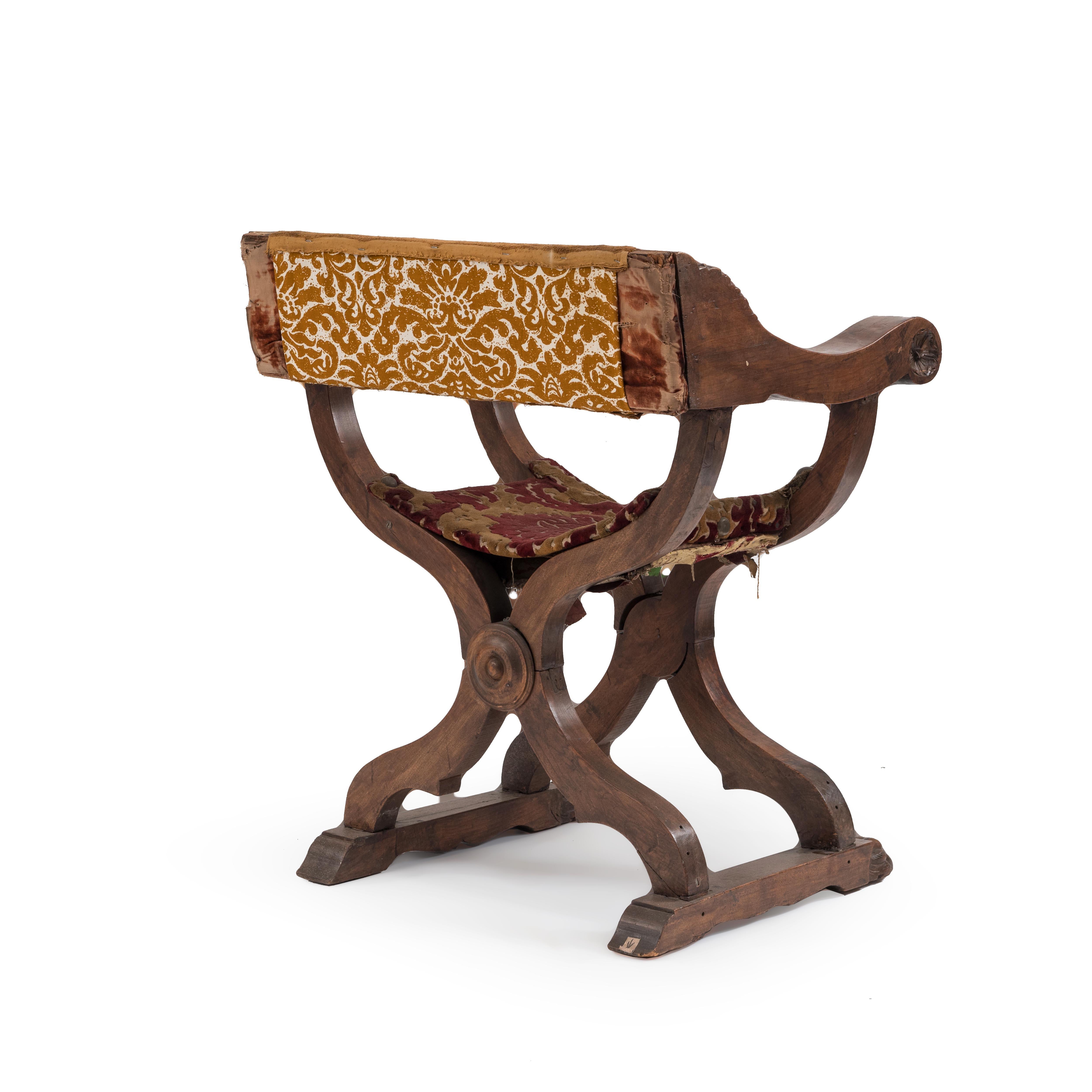 Gold Italian Renaissance Walnut Arm Chair For Sale