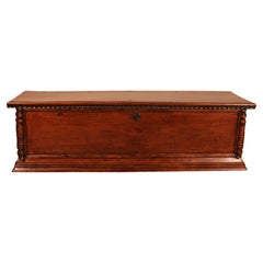 Antique Italian Renaissance Walnut Chest -16 ° Century