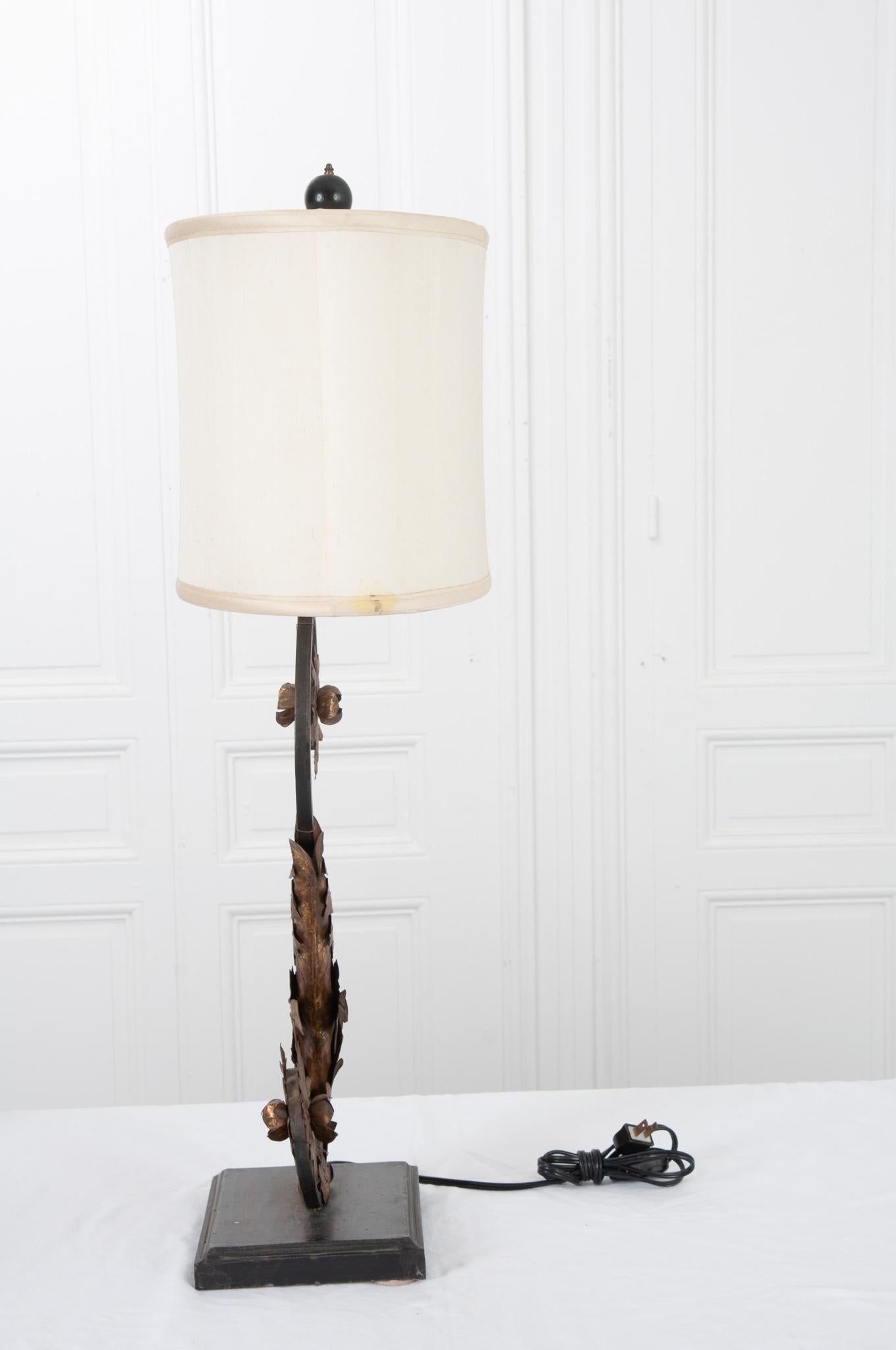 Contemporary Italian Reproduction Lamp For Sale