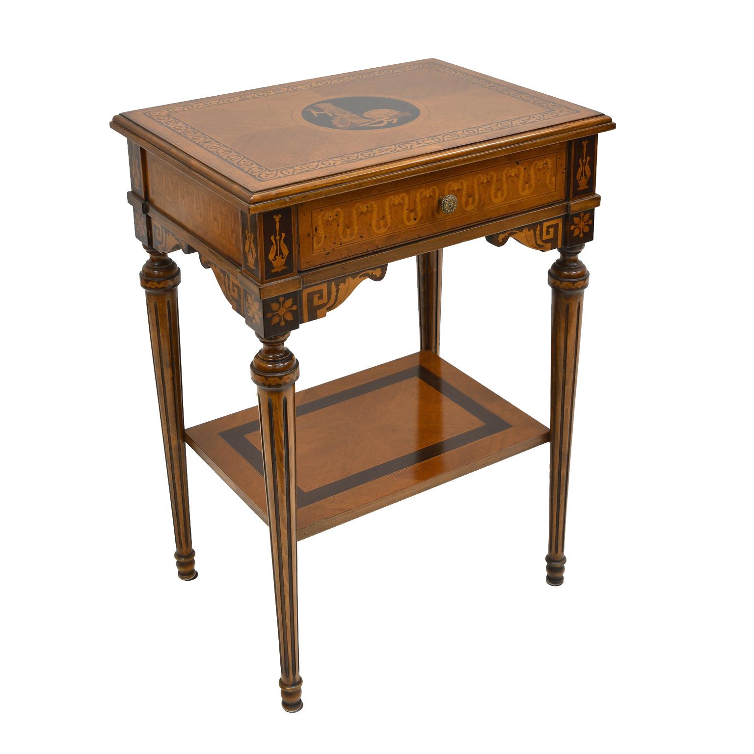 Italian Reproduction Side Table with Marquetry and Inlays by Baggio 1