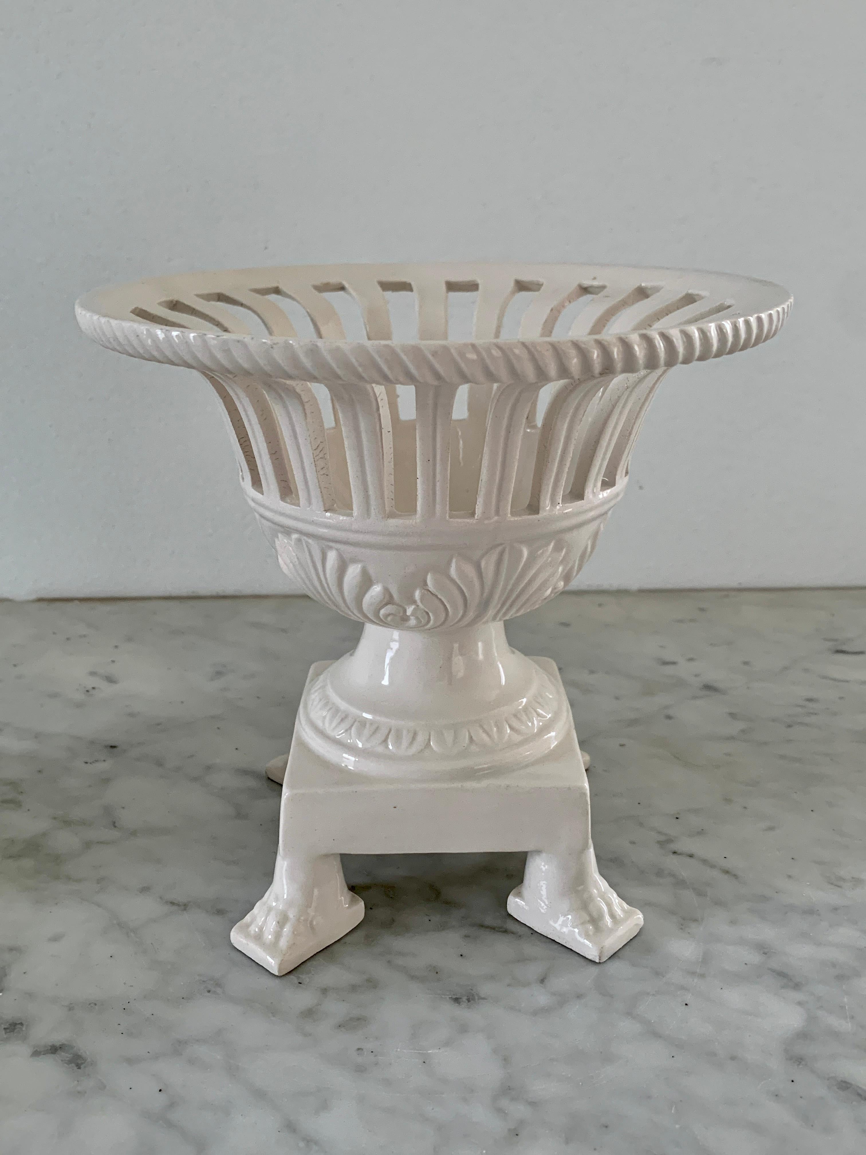 Italian Reticulated Neoclassical Porcelain Lion Paw Footed Basket Cachepot For Sale 1