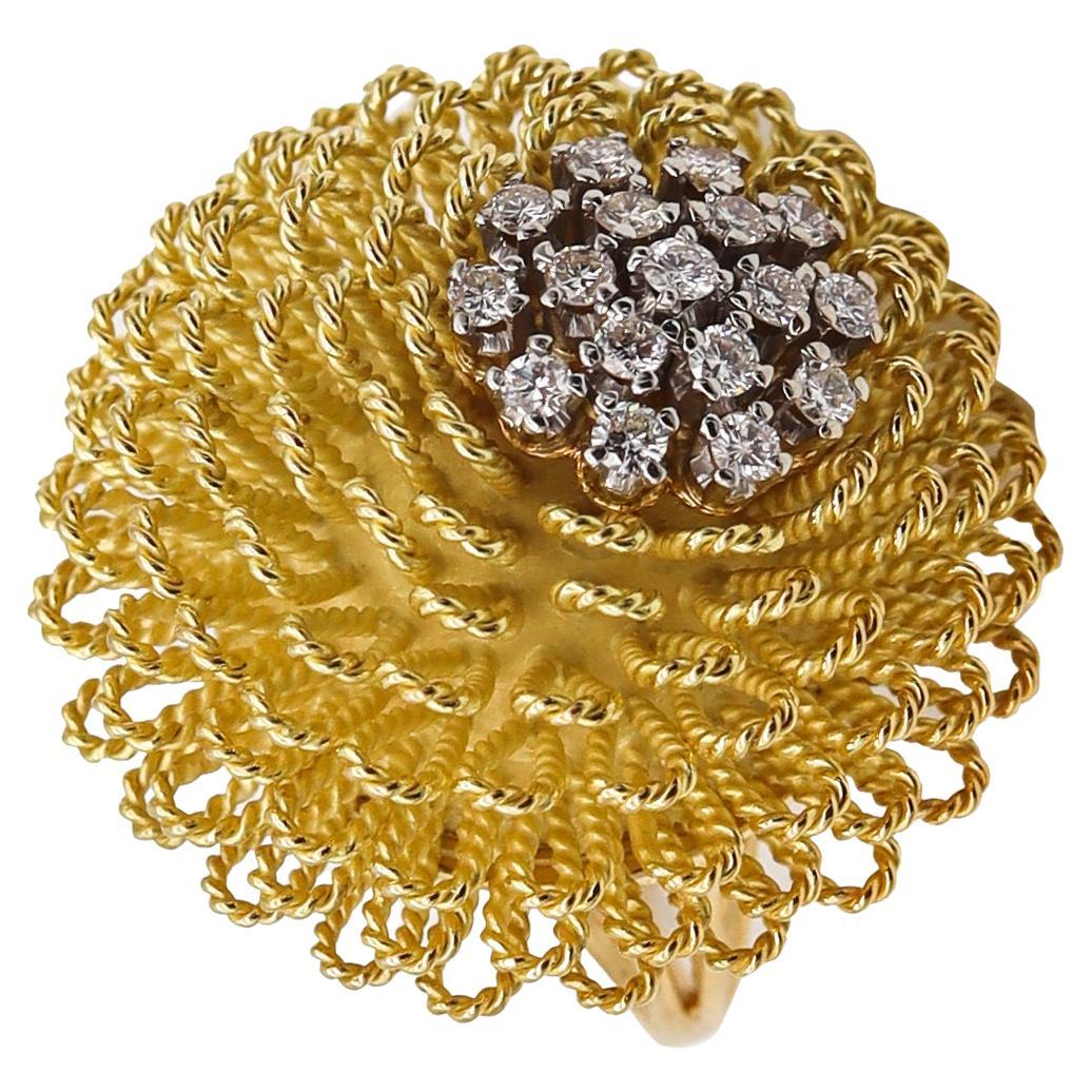 Italienischer Retro 1960 Moderner Cocktail-Ring aus 18 Karat Gold und Platin mit VS-Diamanten