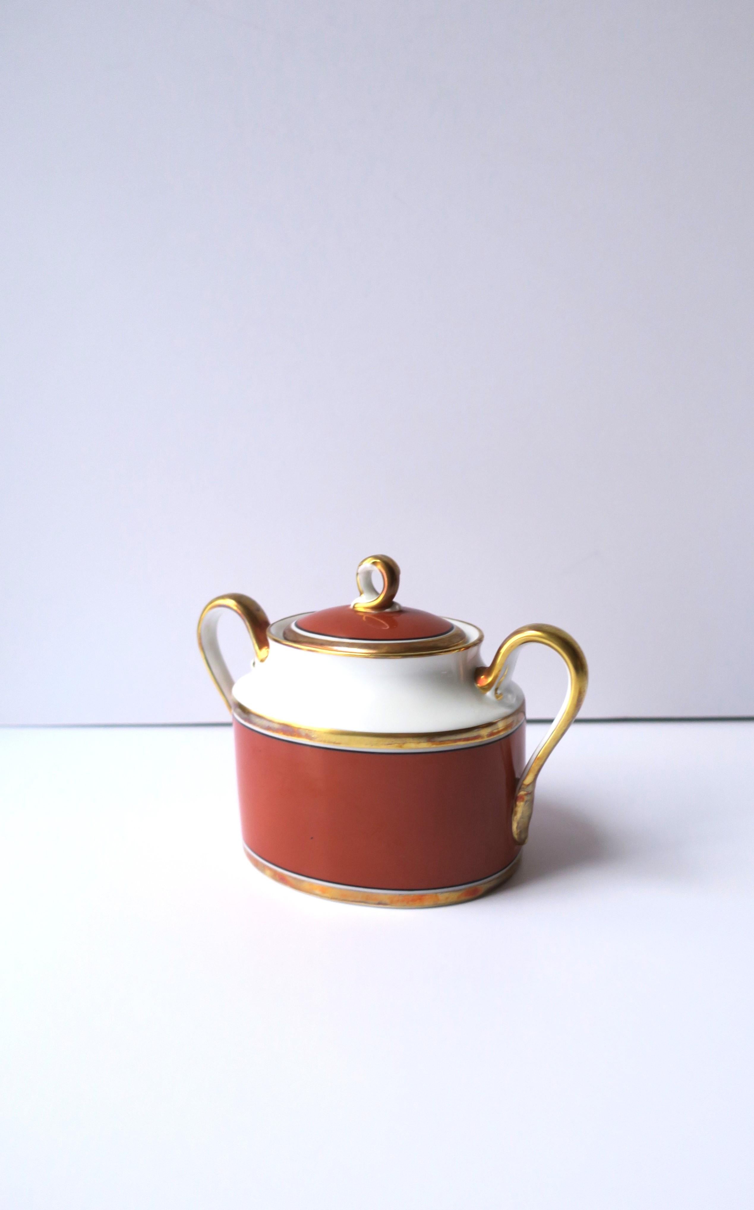 Glazed Italian Richard Ginori Contessa Porcelain Sugar Bowl and Lid For Sale