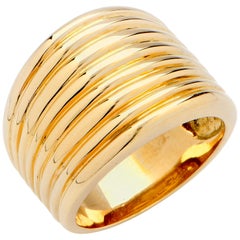 Italian Ridge Motif 18 Karat Yellow Gold Ring