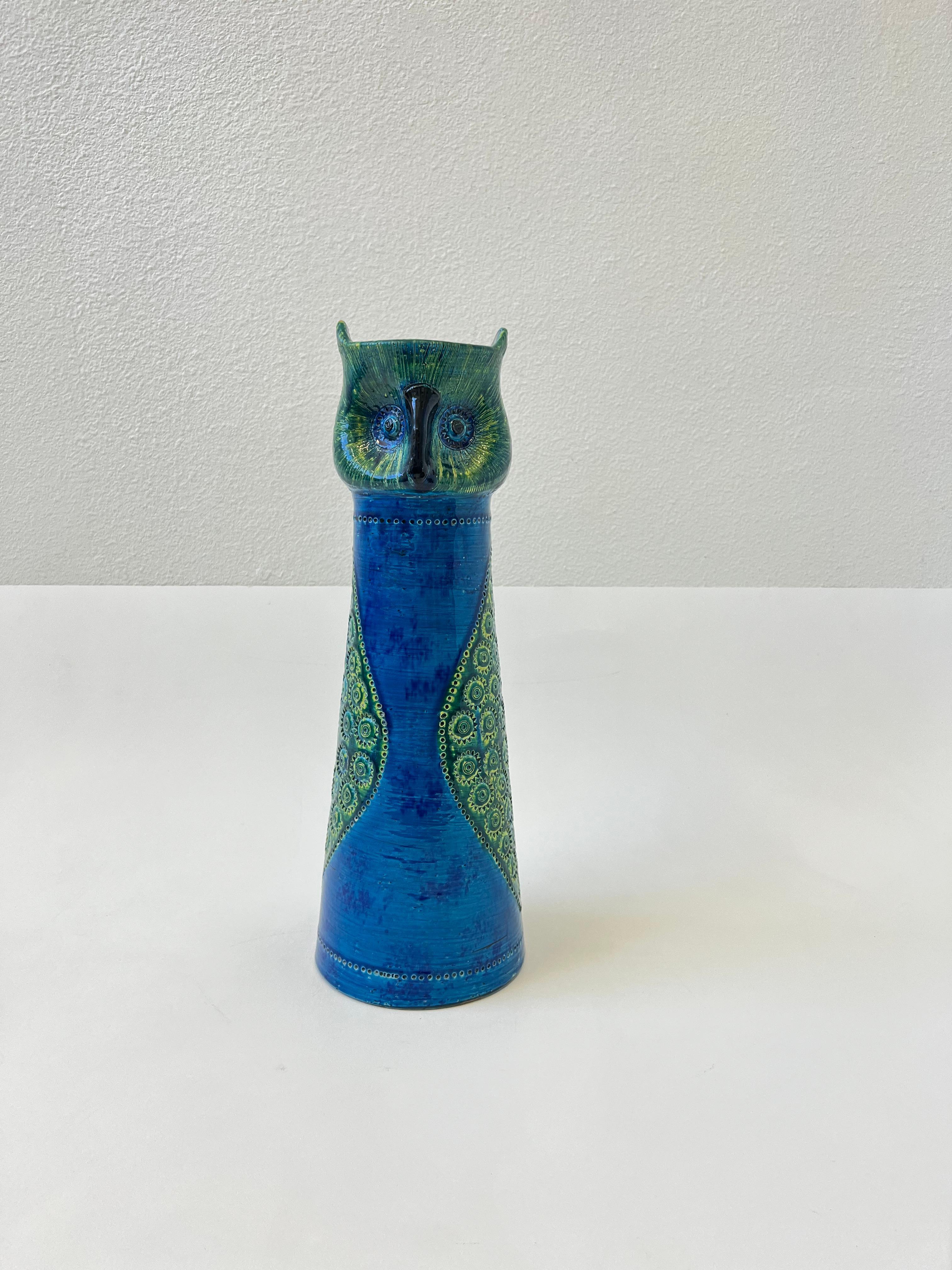 Italian “Rimini Blue” Ceramic Owl Vase by Aldo Londi for Bitossi  For Sale 3