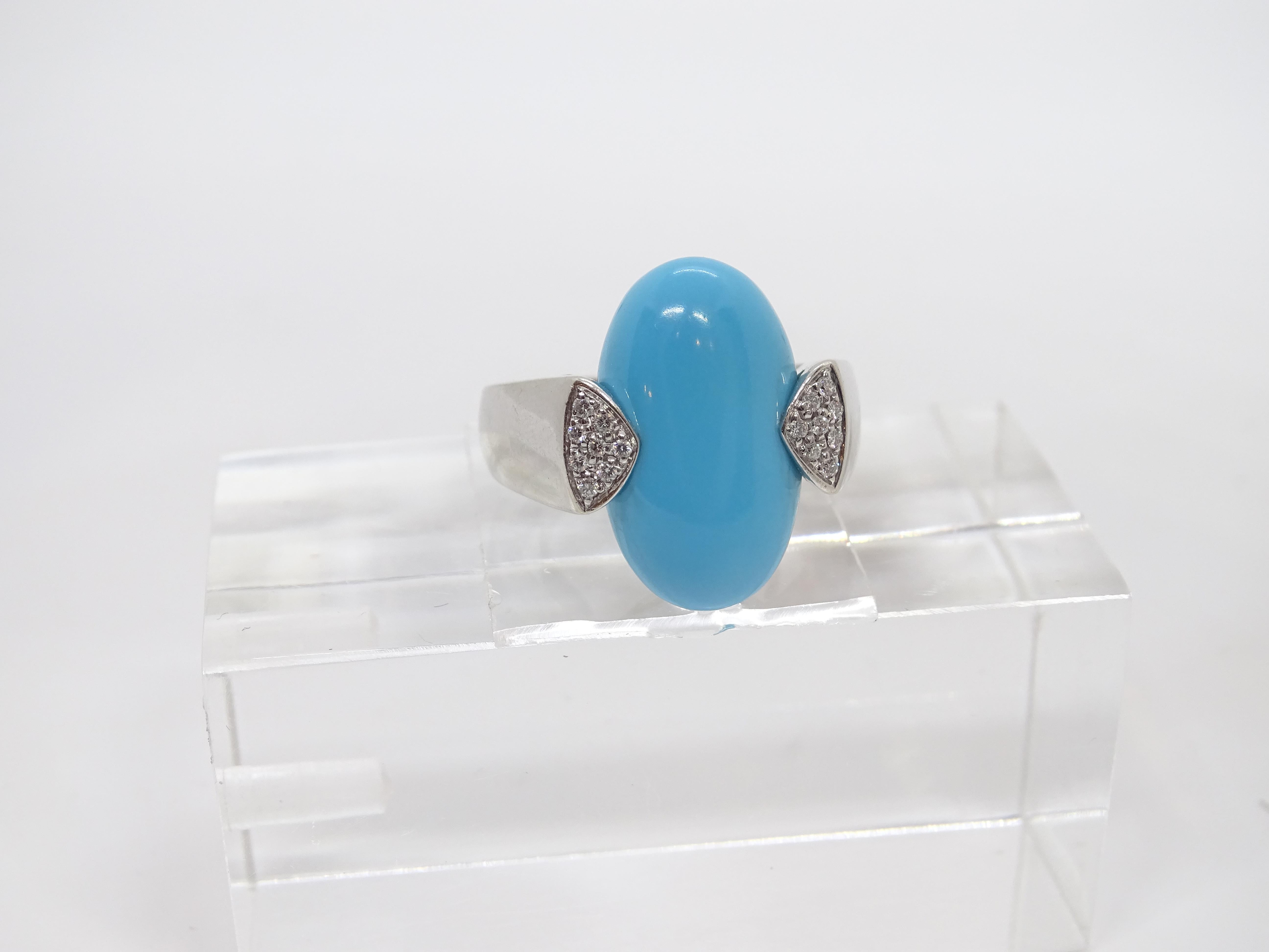 Italian Ring 18k white gold, turquoise cabochon and diamonds, 60's For Sale 1