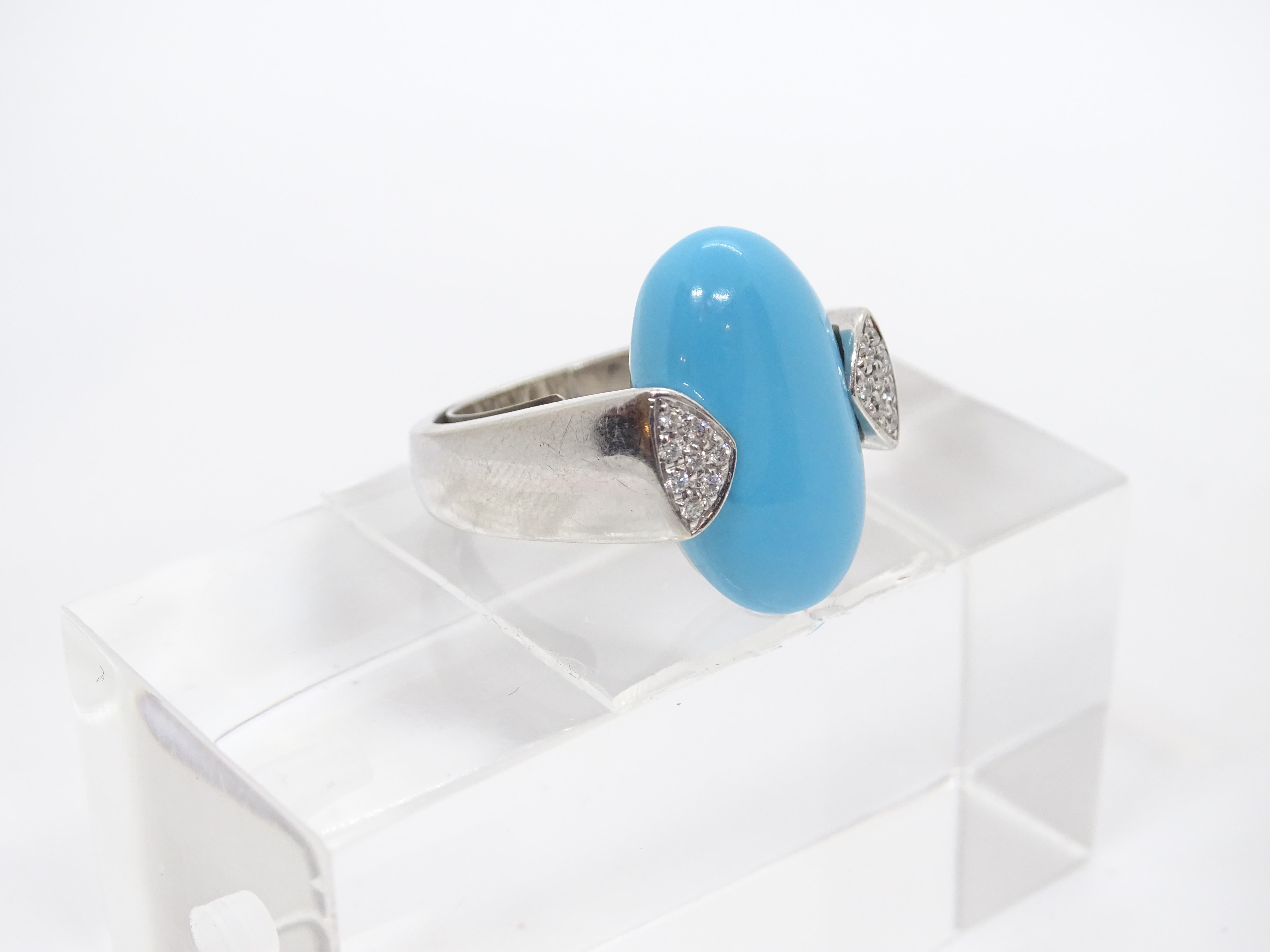 Italian Ring 18k white gold, turquoise cabochon and diamonds, 60's For Sale 2