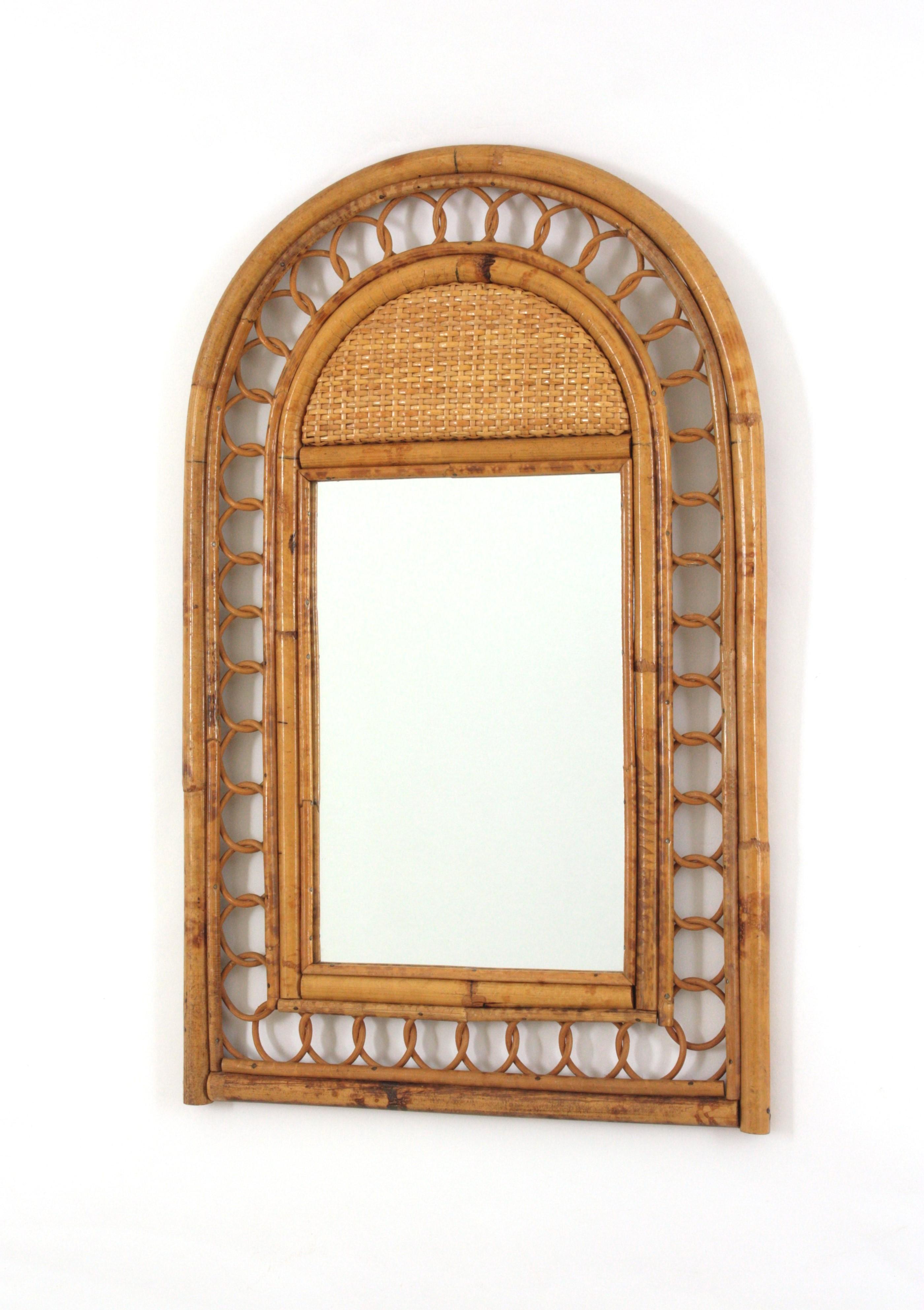 Italian Riviera Rattan Woven Mirror with Arch Top, 1950s For Sale 2
