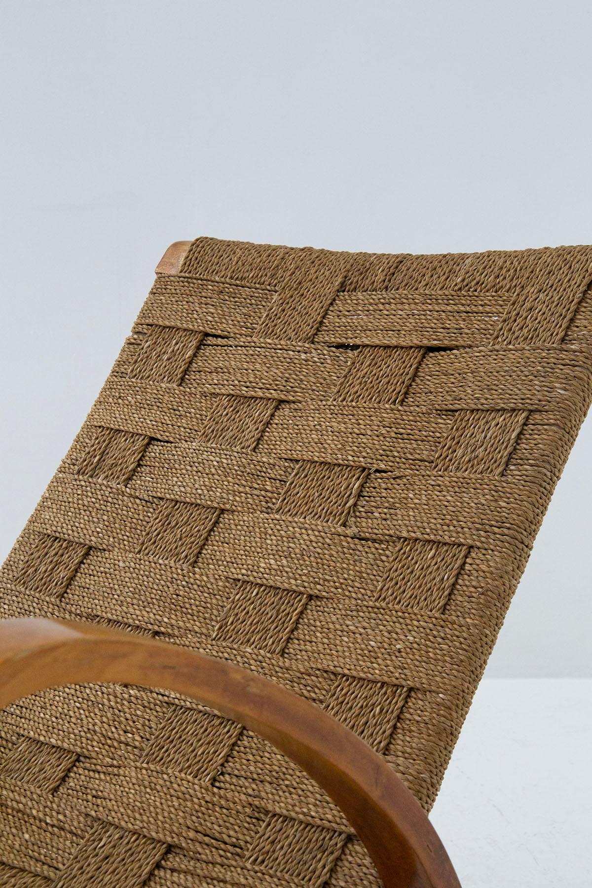 Italian Rocking Armchair from the Rationalist Period, in of Rope For Sale 4
