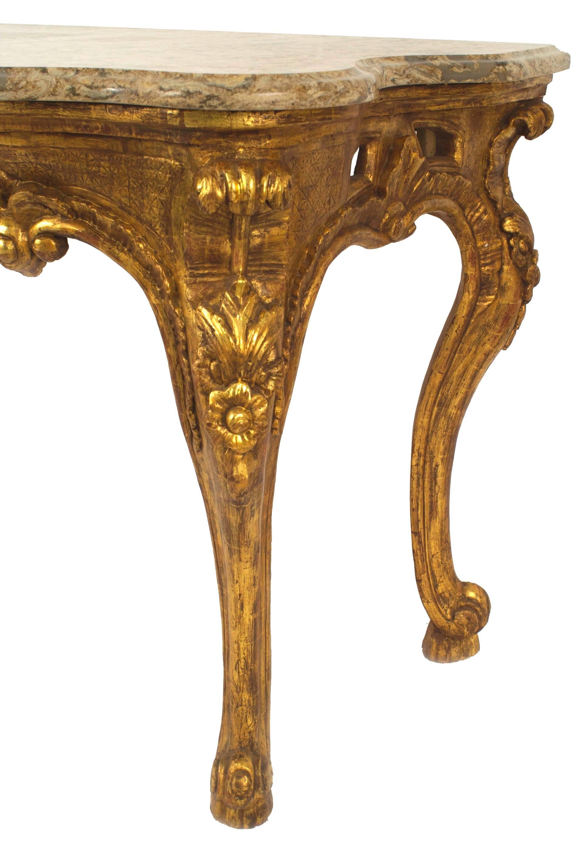 Italian Rococo Gilt Serpentine Console Table In Good Condition For Sale In New York, NY