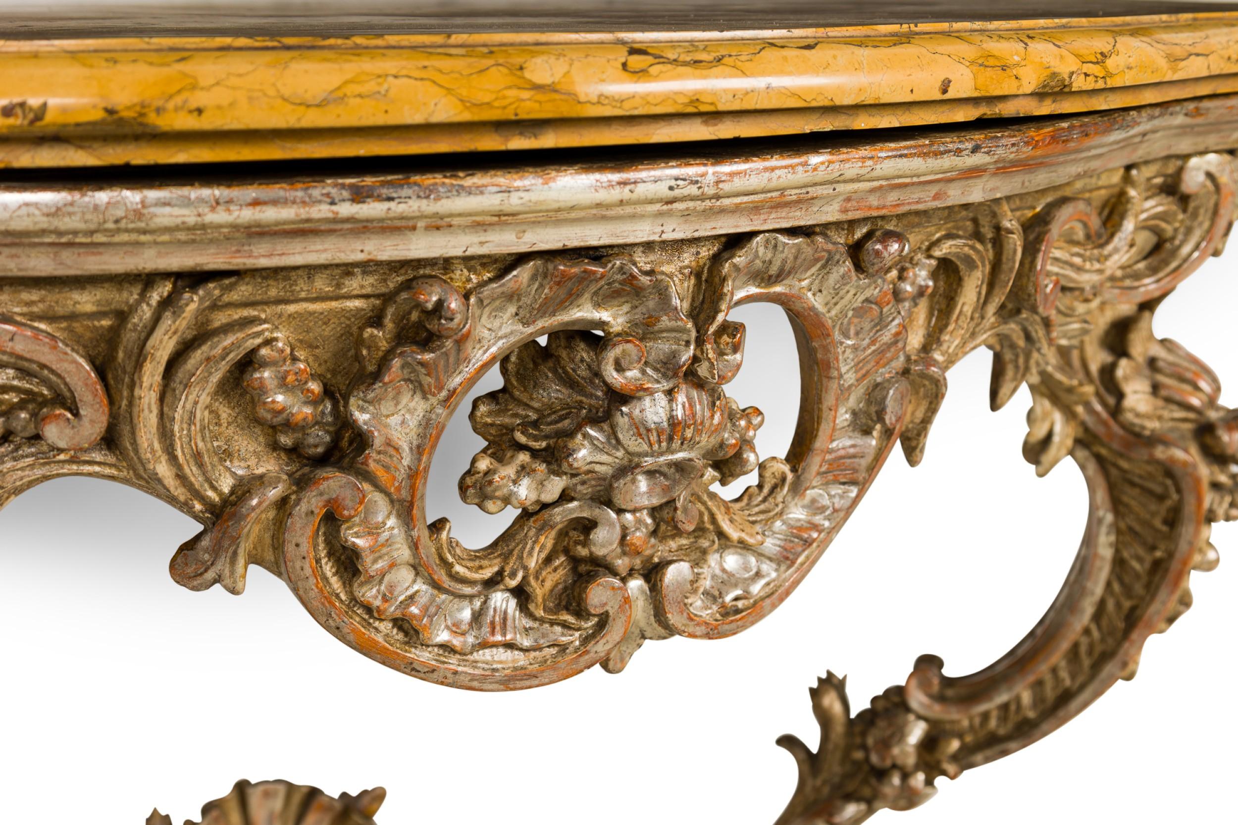 Rococo Console rococo italienne du 18ème siècle en argent doré et marbre en vente