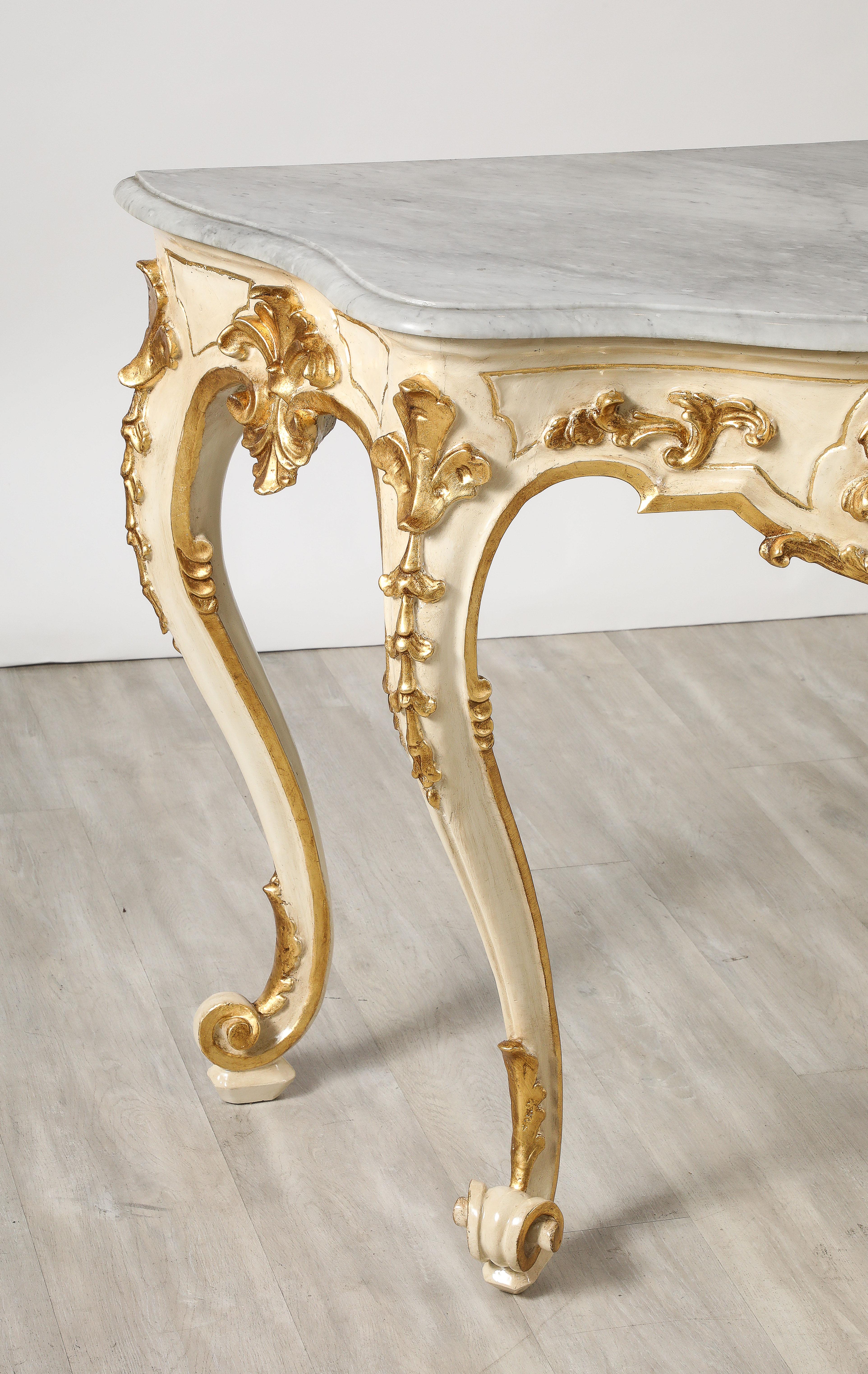 Italian Rococo Carved and Gilded Console with Marble Top, circa 1750 In Good Condition For Sale In New York, NY