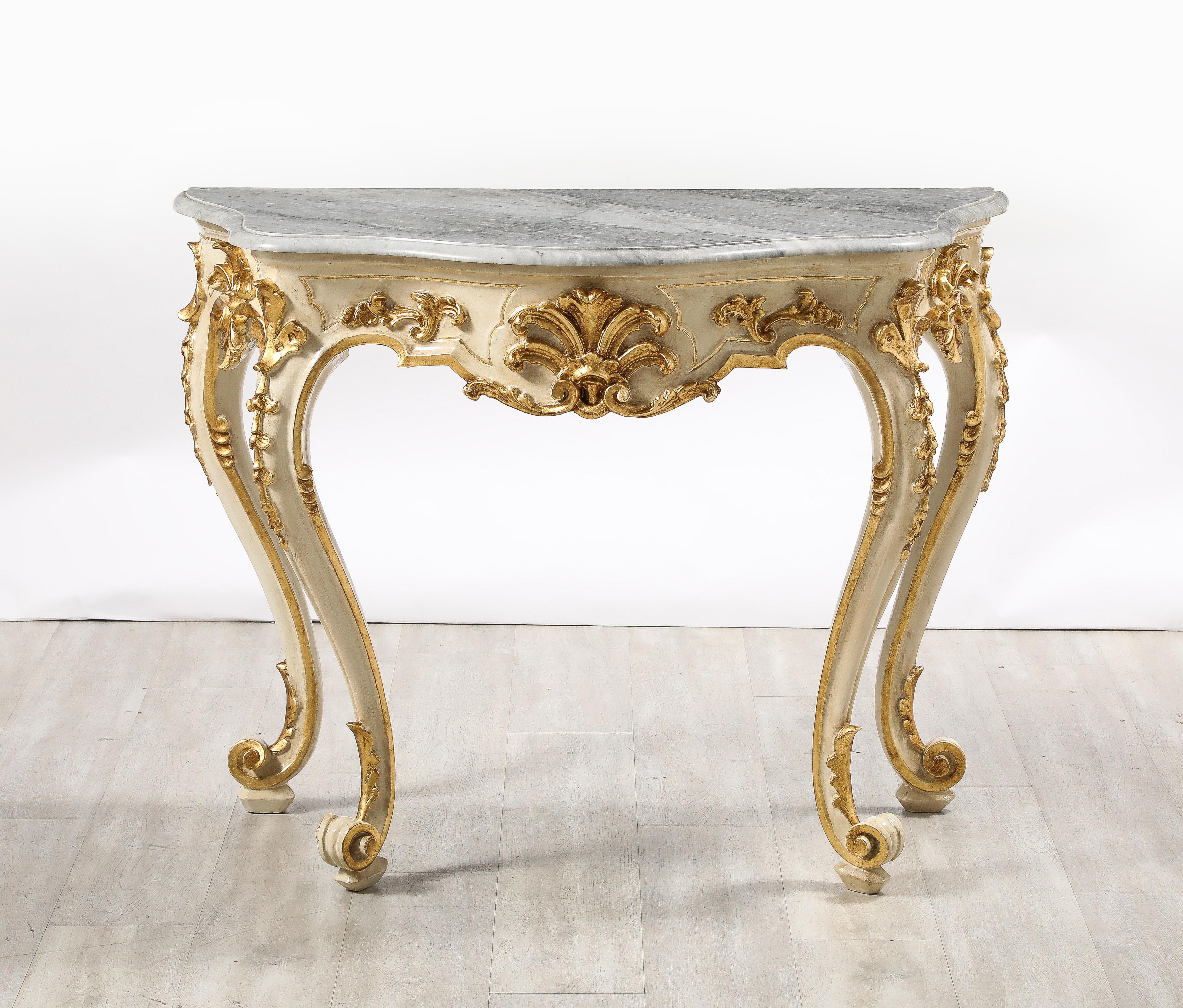 Italian Rococo Carved and Gilded Console with Marble Top, circa 1750 For Sale 2