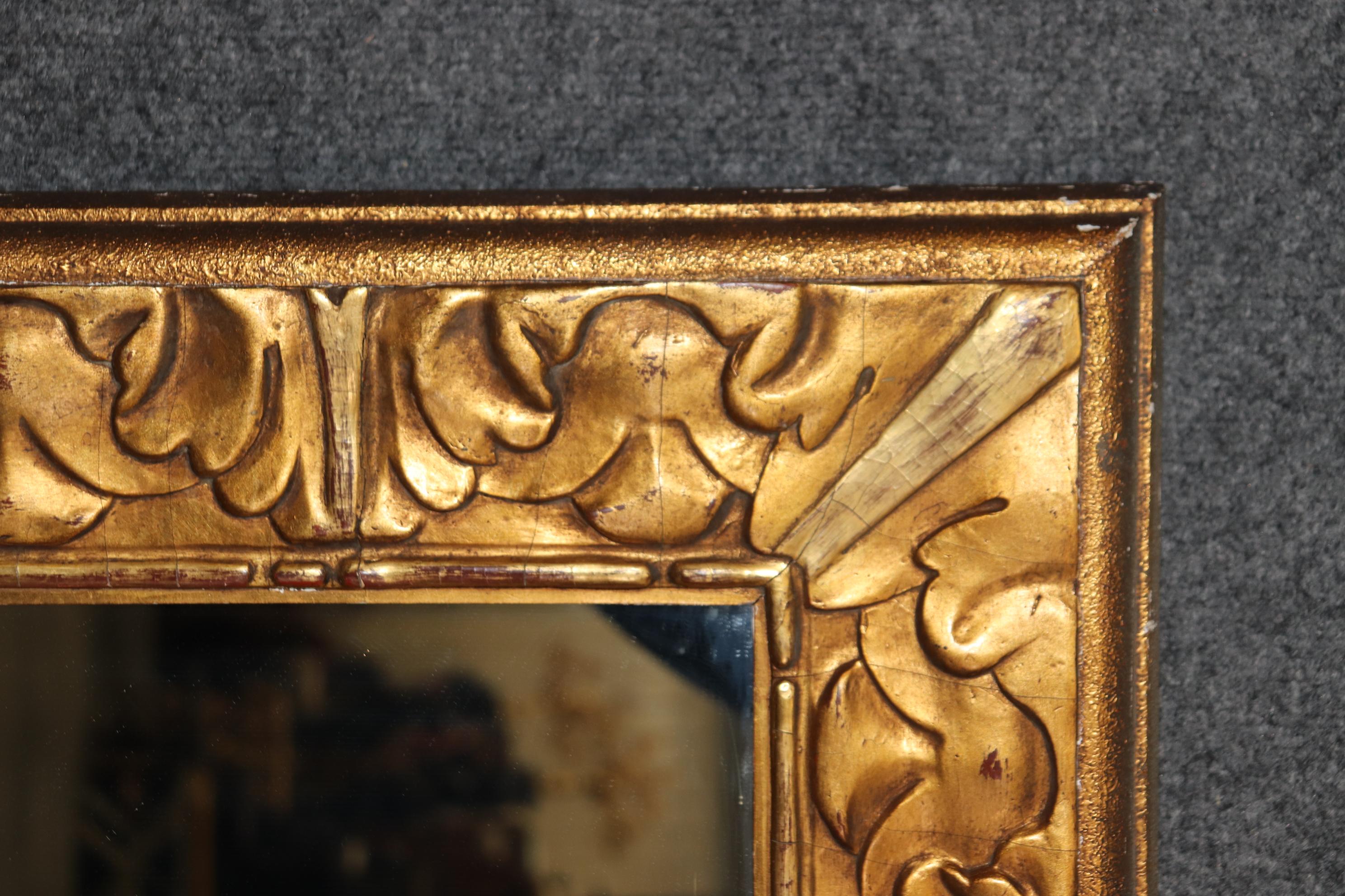 Italian Rococo Carved Gold Gilt Rectangle Mirror For Sale 1